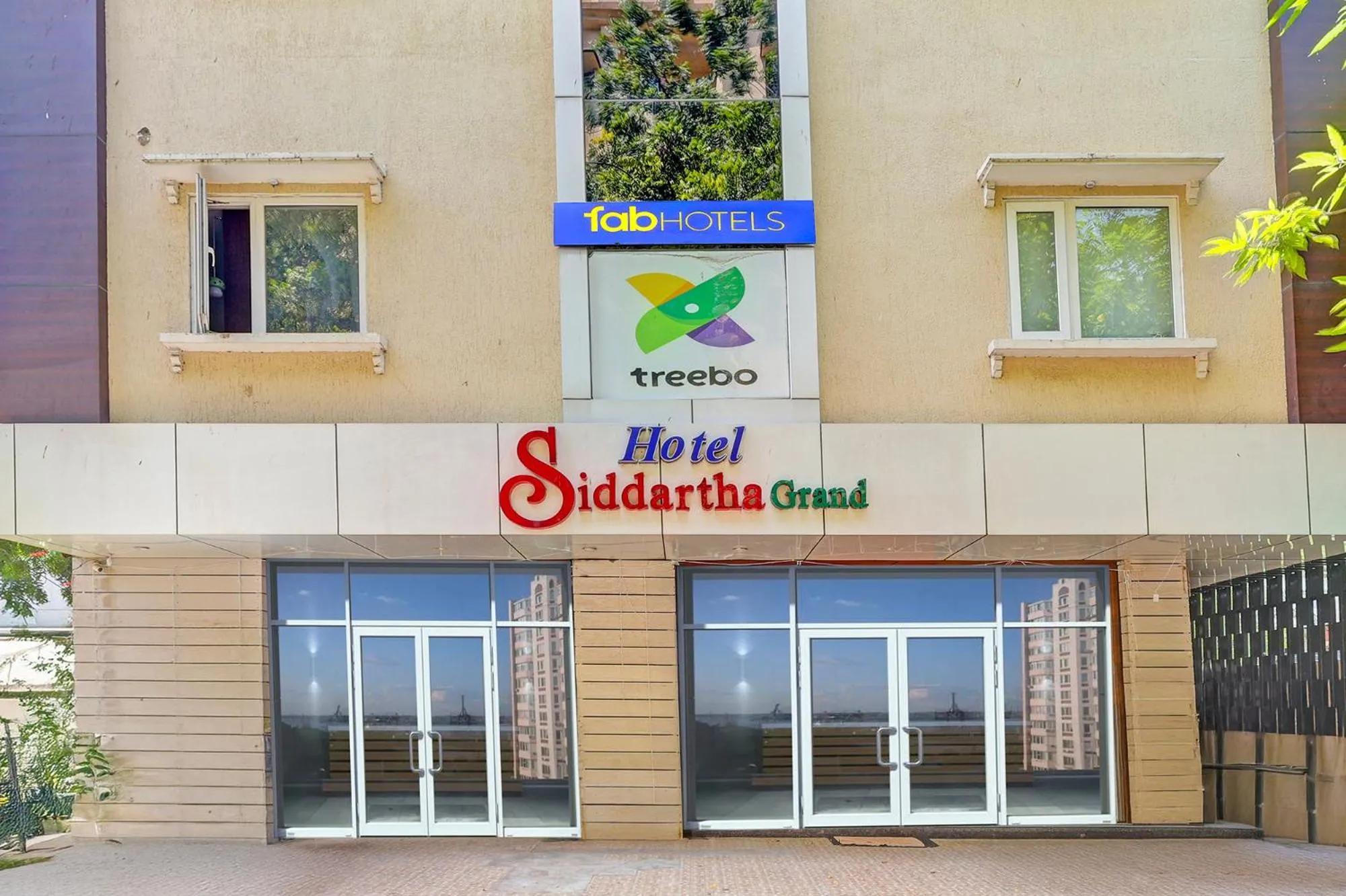 Facade/entrance in FabHotel Siddarth Grand