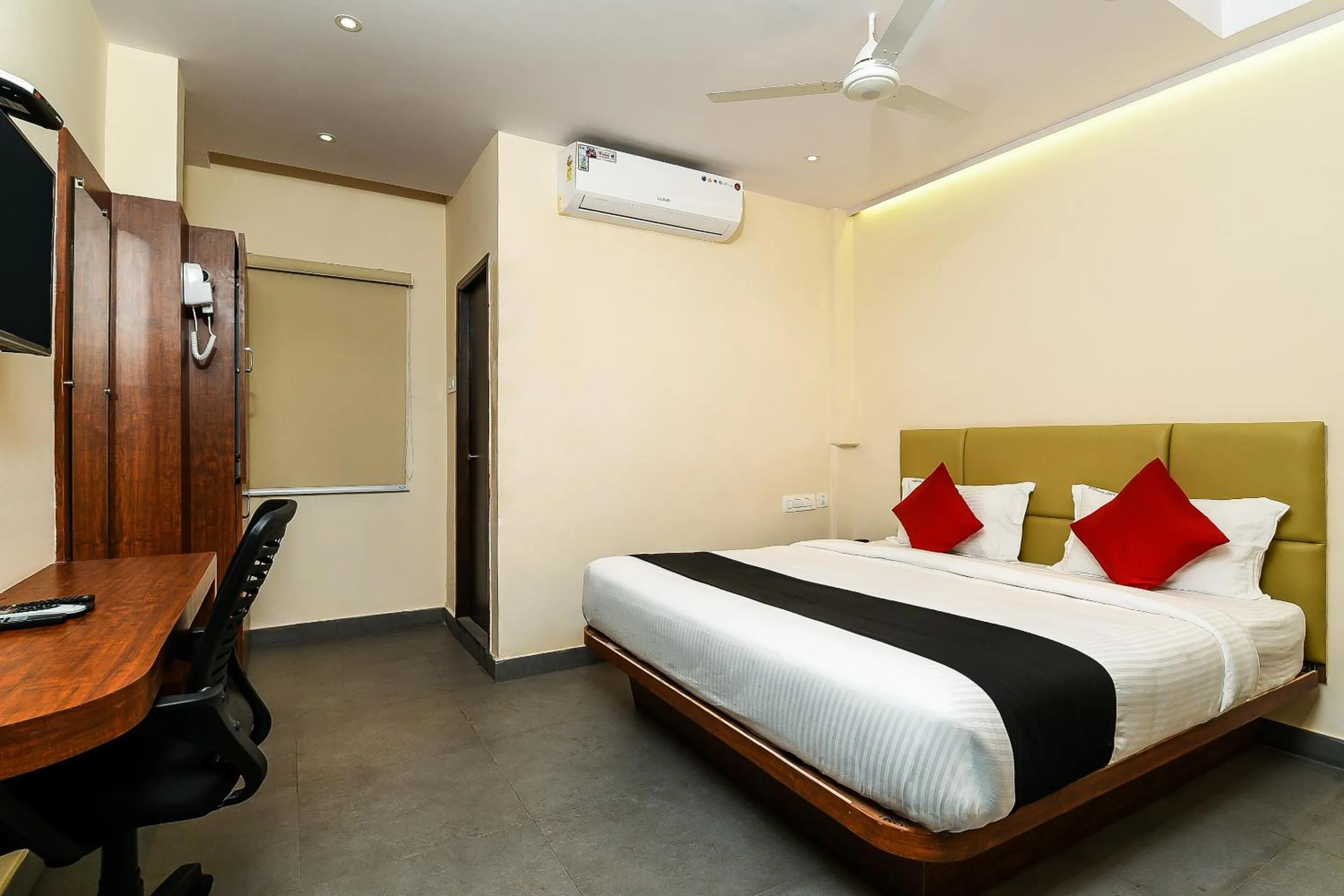 Bedroom, Bed in Super Capital O Siddartha Grand