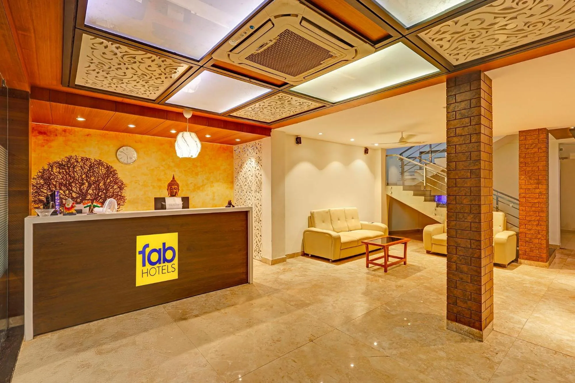 Lobby or reception in FabHotel Siddarth Grand