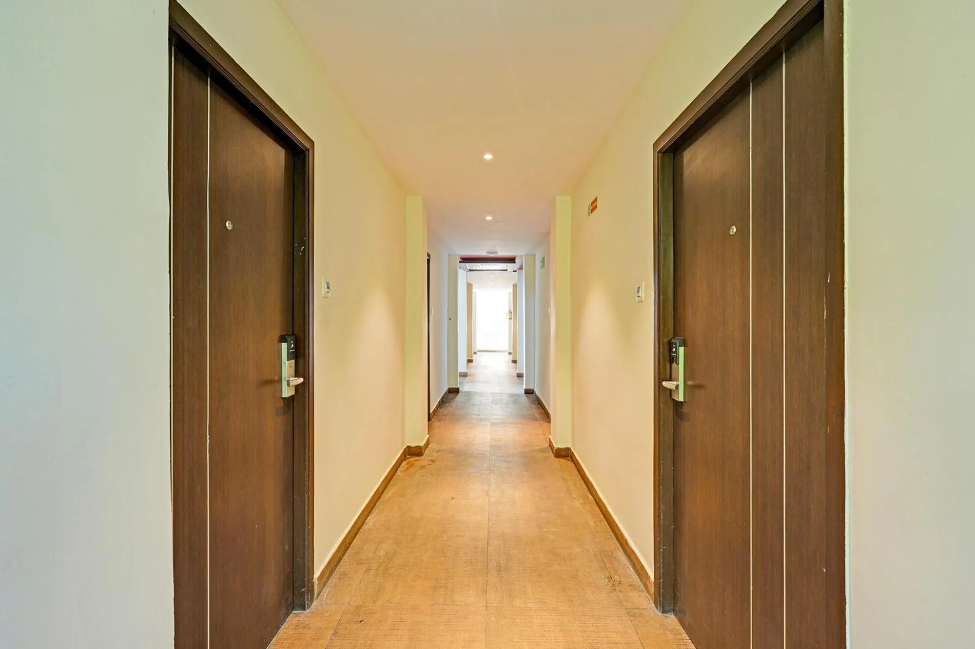 Lobby or reception in FabHotel Siddarth Grand