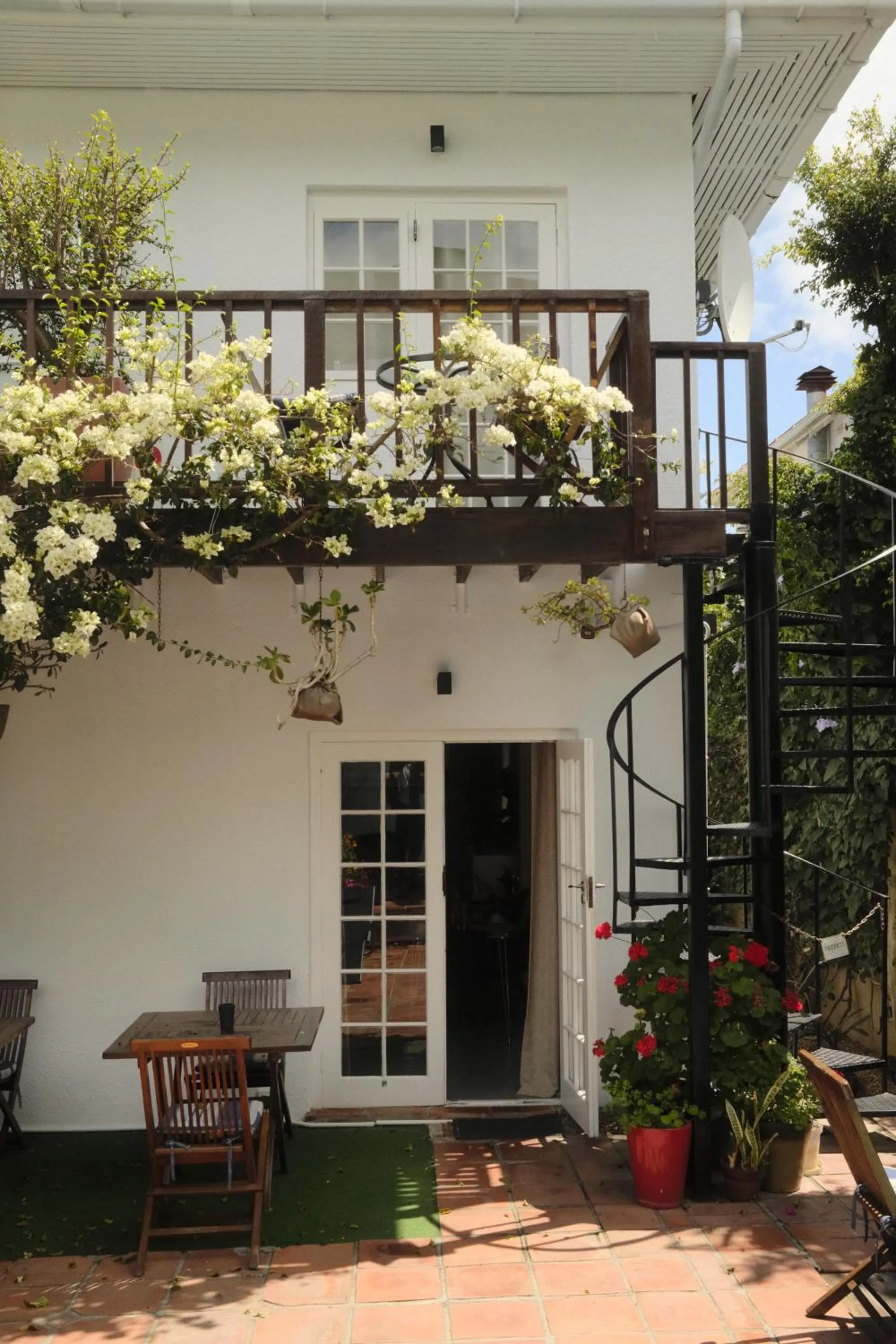 Property building in Villa Costa Rose