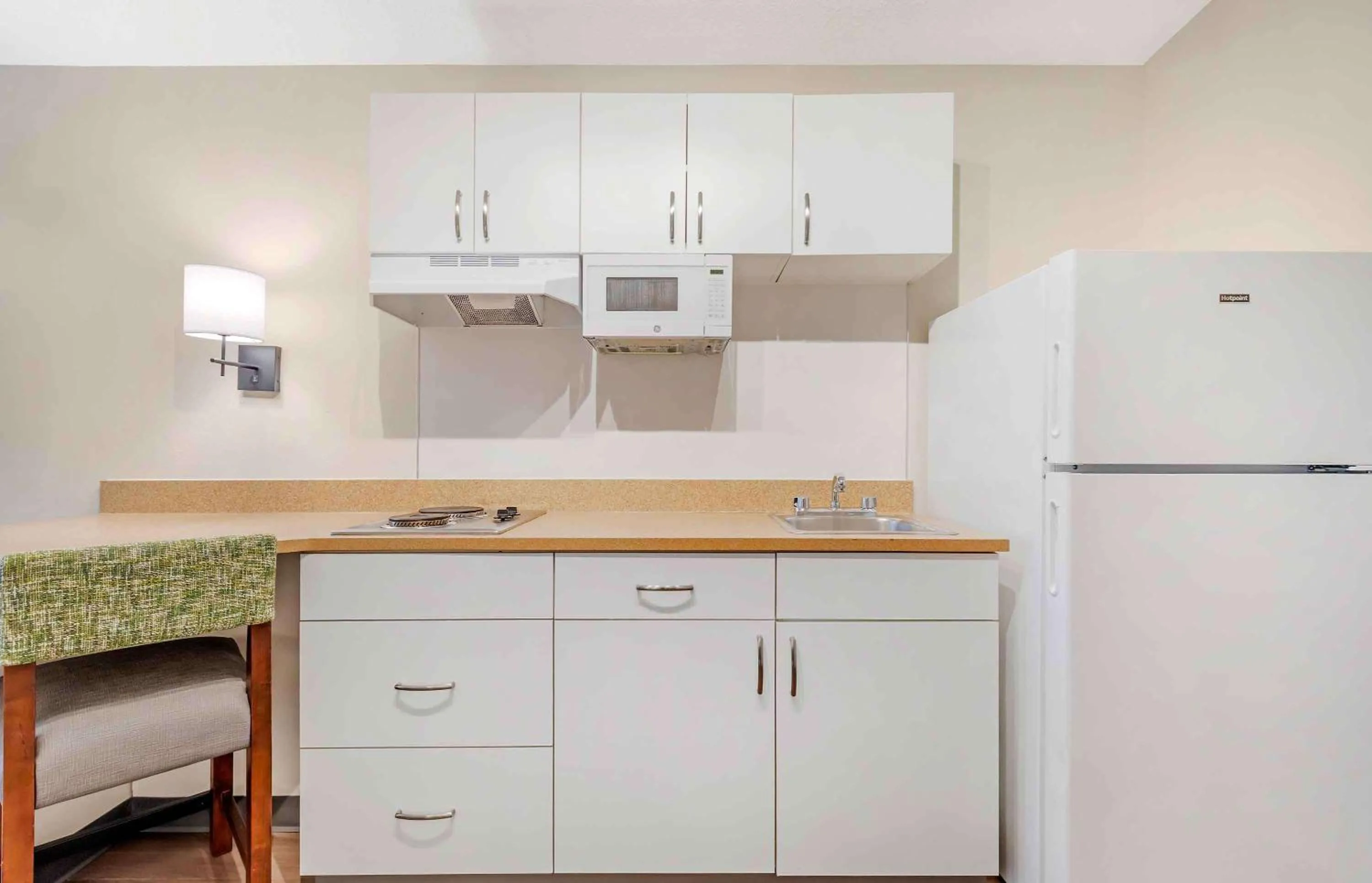 Kitchen or kitchenette in Extended Stay America Suites - Washington, DC - Tysons Corner