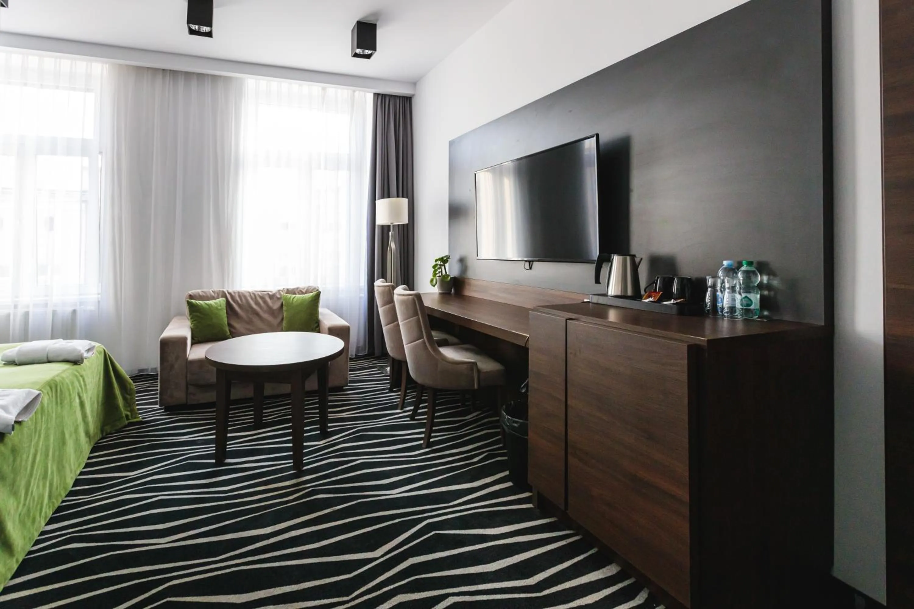 Seating area in No1 Bed&Breakfast Restauracja ŚNIADANIE I PARKING W CENIE!