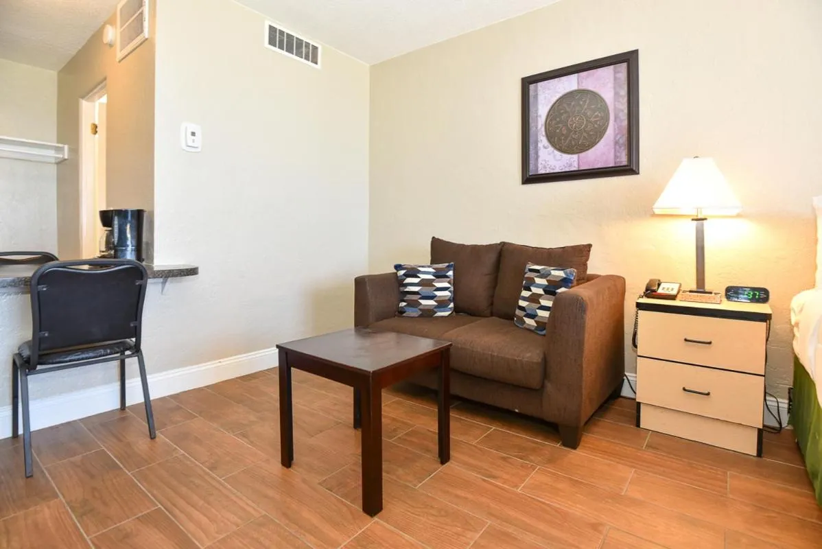 Cove Motel Oceanfront