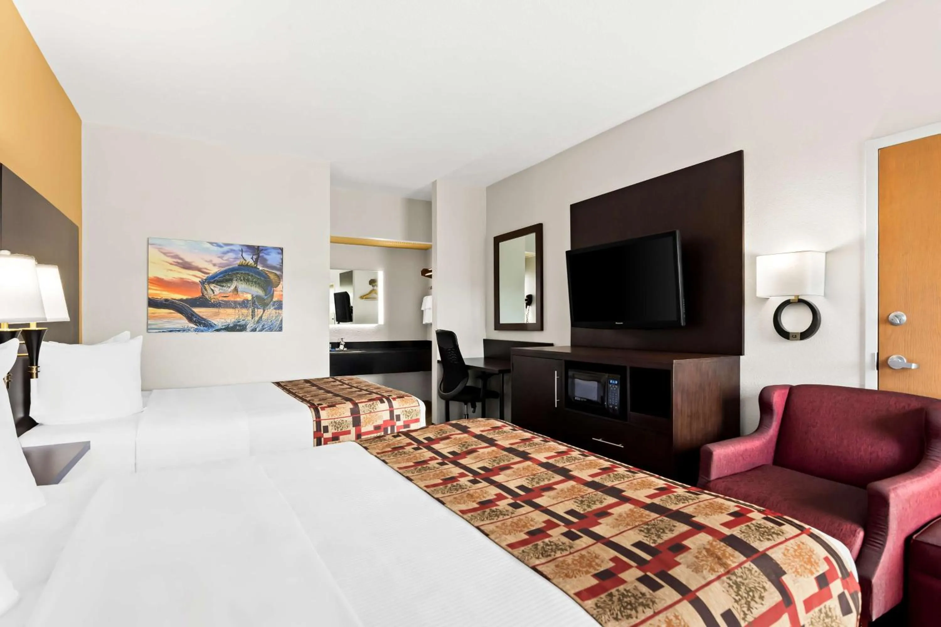 Bedroom, Bed in Best Western Lake Okeechobee