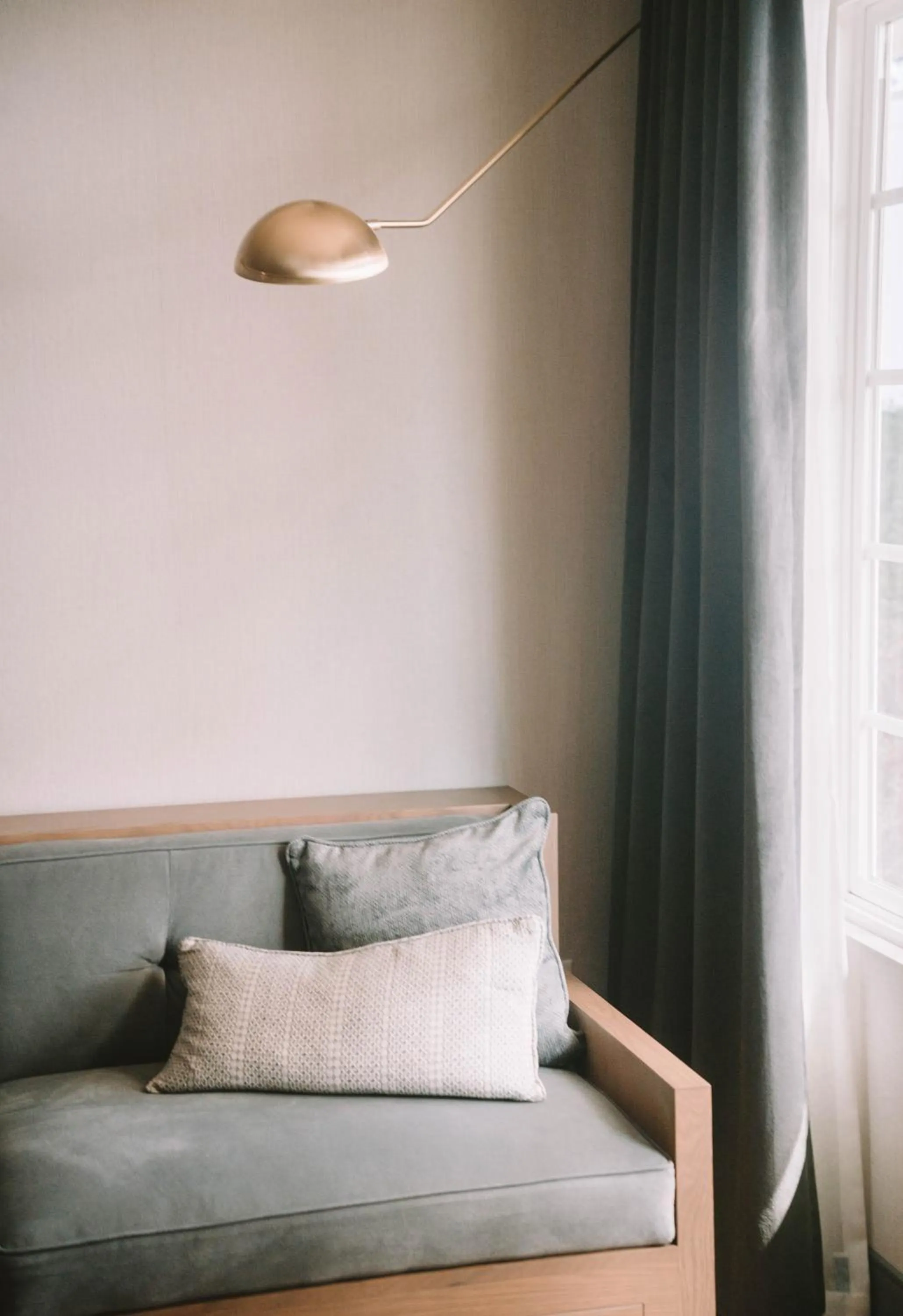 Guests, Bed in Fireside Inn on Moonstone Beach