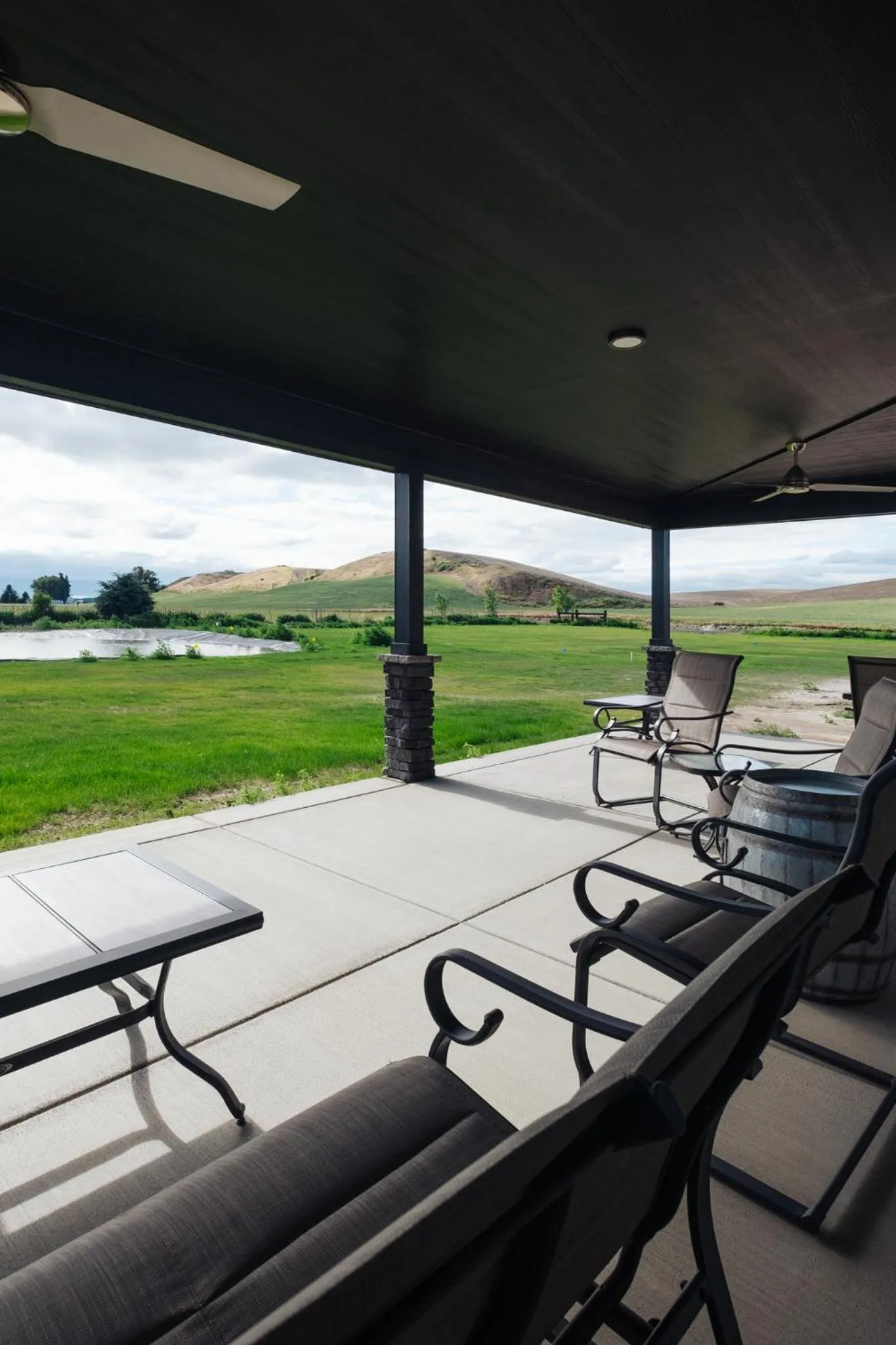 Garden view in The Barn B&B Walla Walla