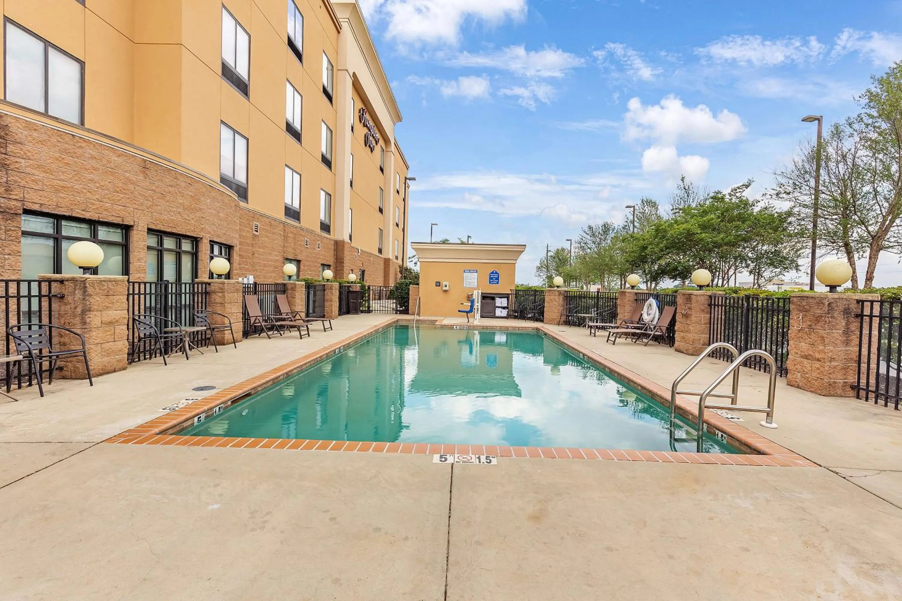 Pool view in Hampton Inn - Atmore
