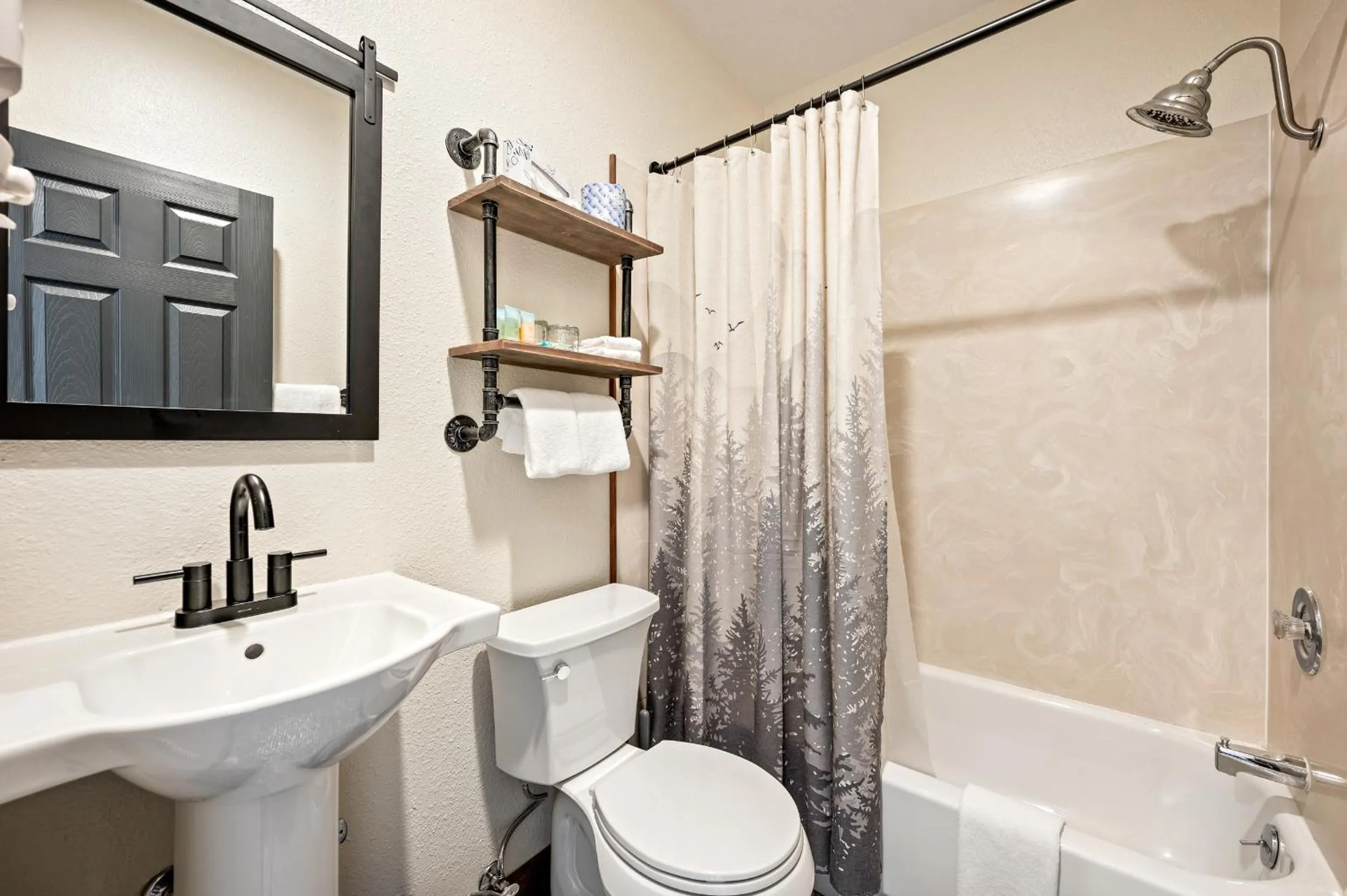 Bathroom in Hotel Leavenworth