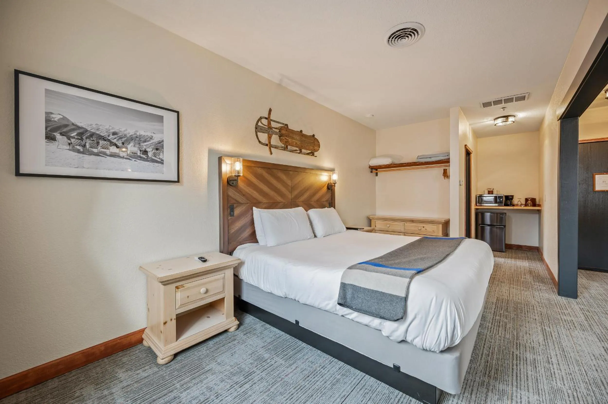 Bed in Hotel Leavenworth