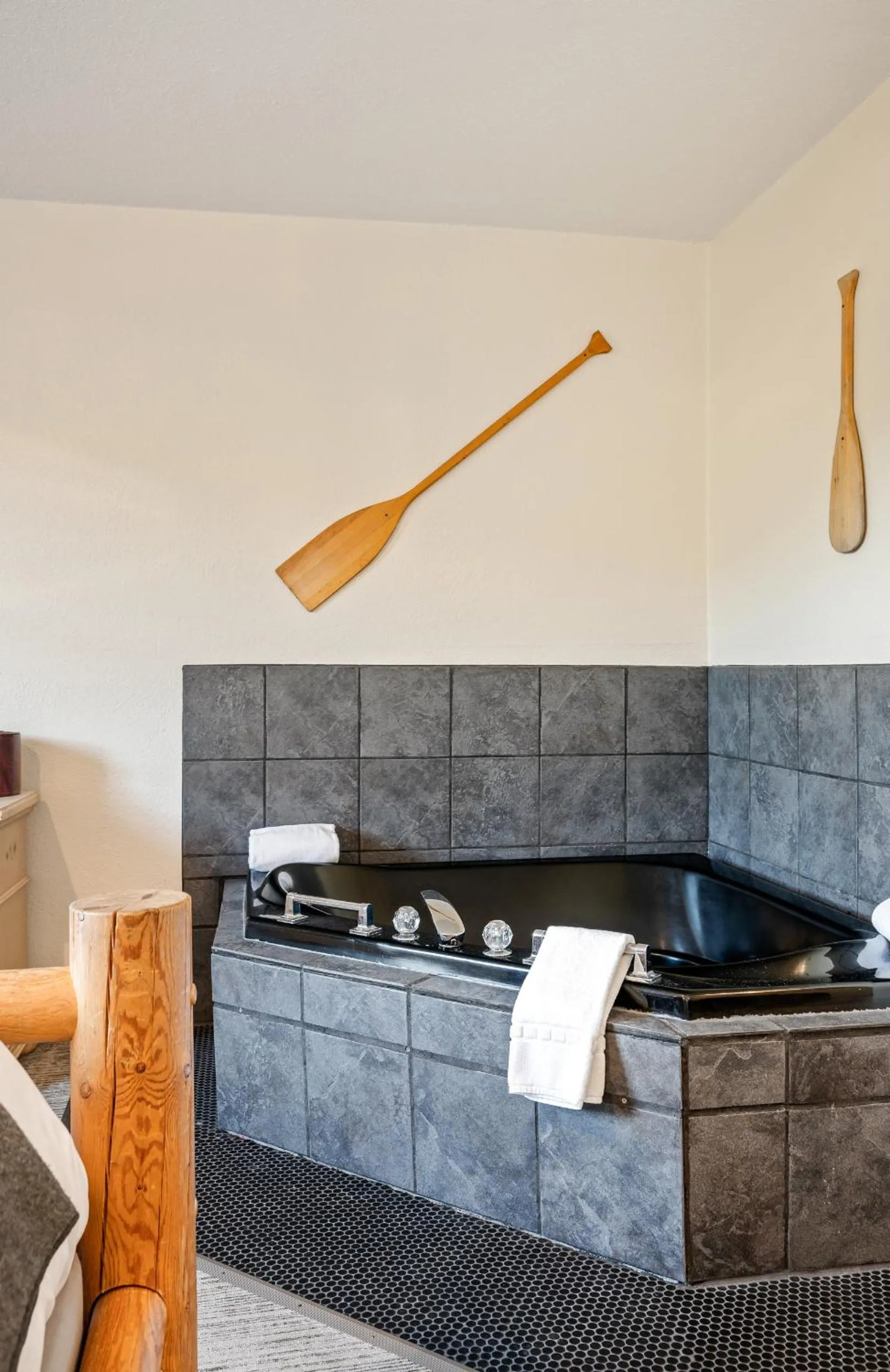 Hot Tub in Hotel Leavenworth