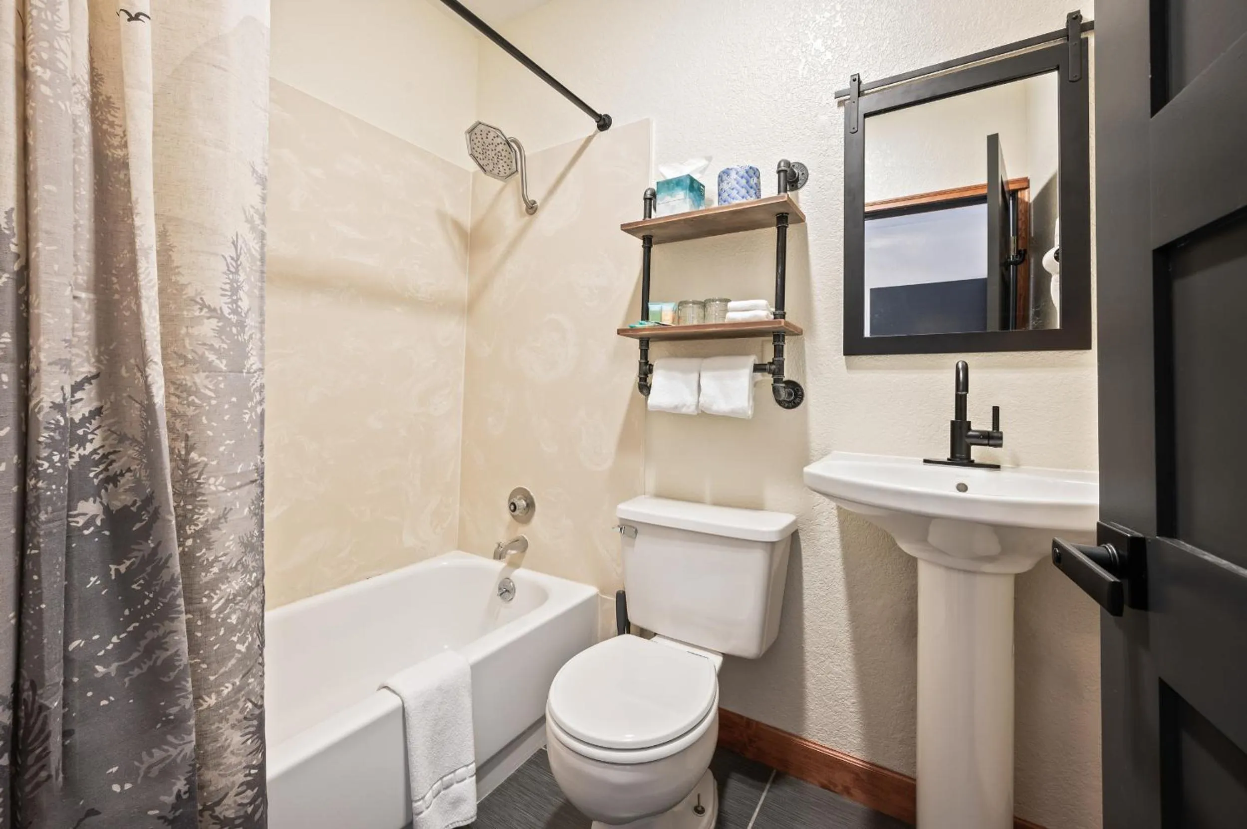 Bathroom in Hotel Leavenworth