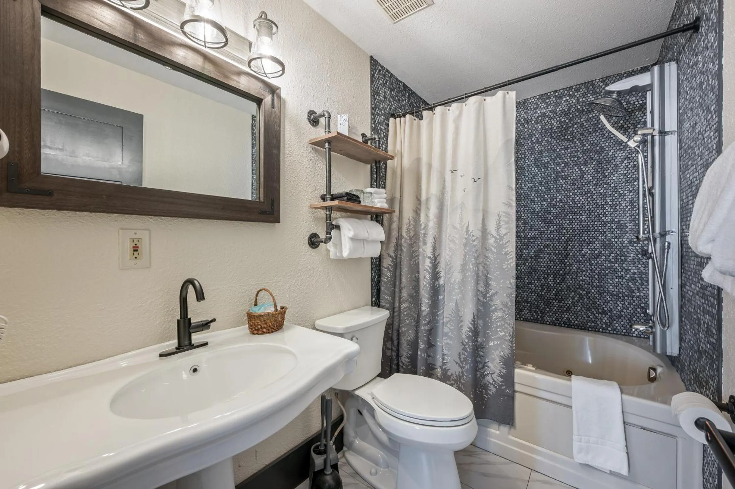 Bathroom in Hotel Leavenworth