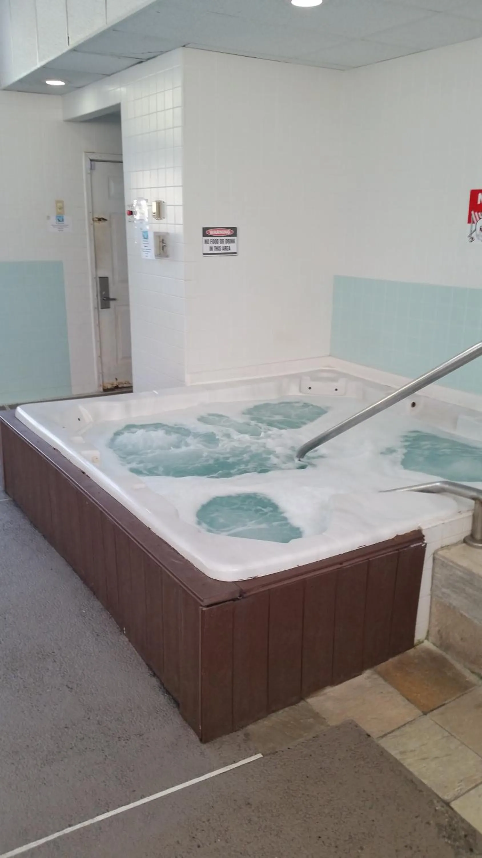 Hot Tub in FairBridge Inn & Suites Leavenworth