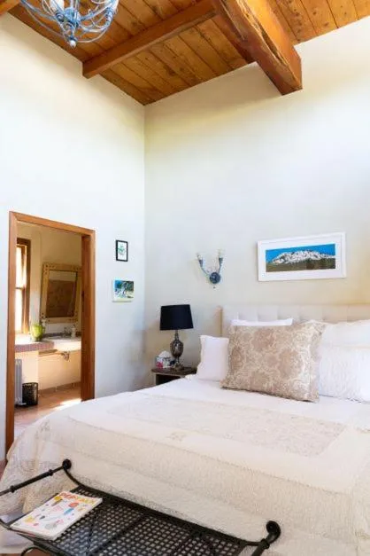 Bed in Antria Boutique Lodge