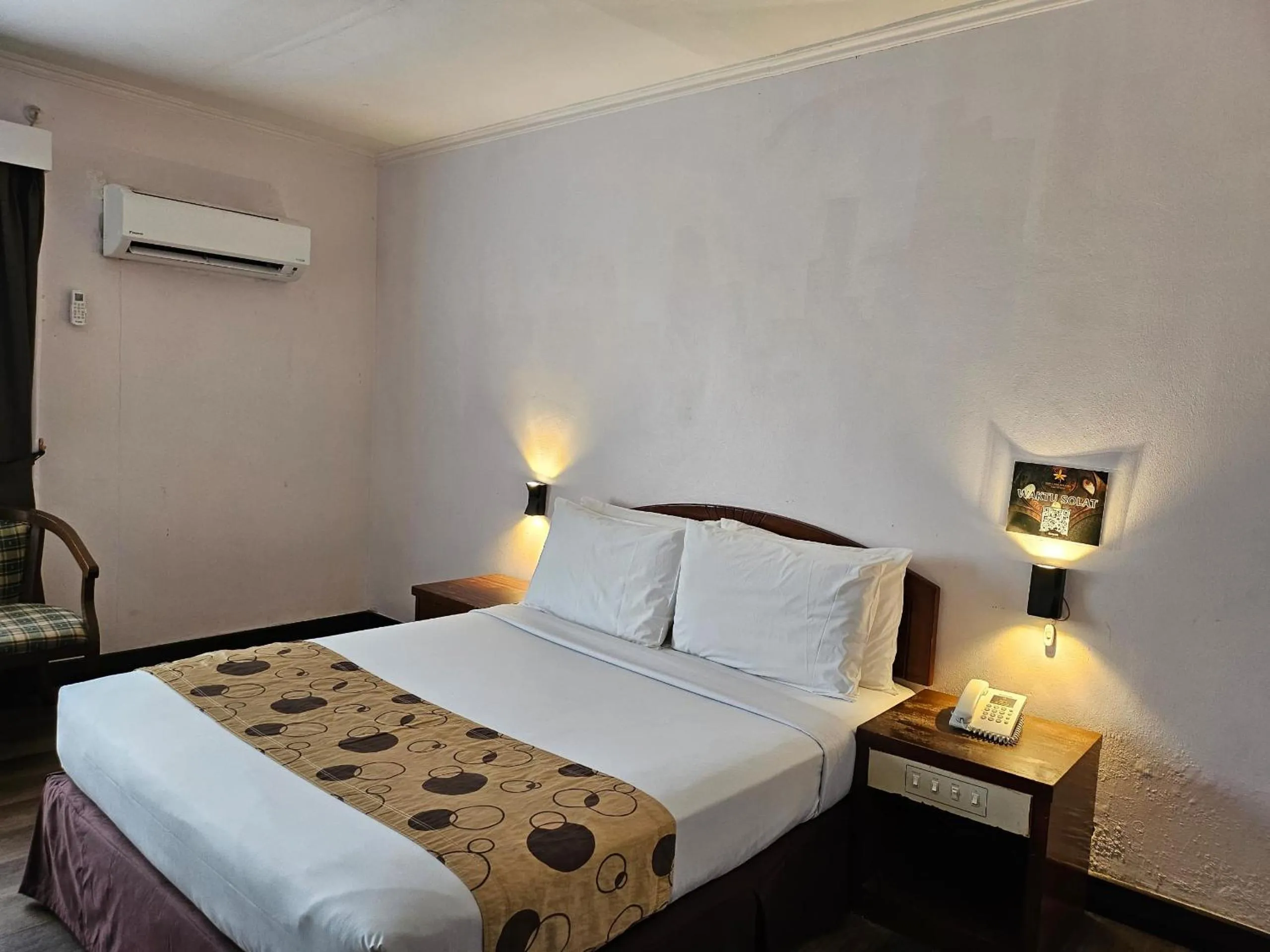 Bed in Hotel Seri Malaysia Port Dickson