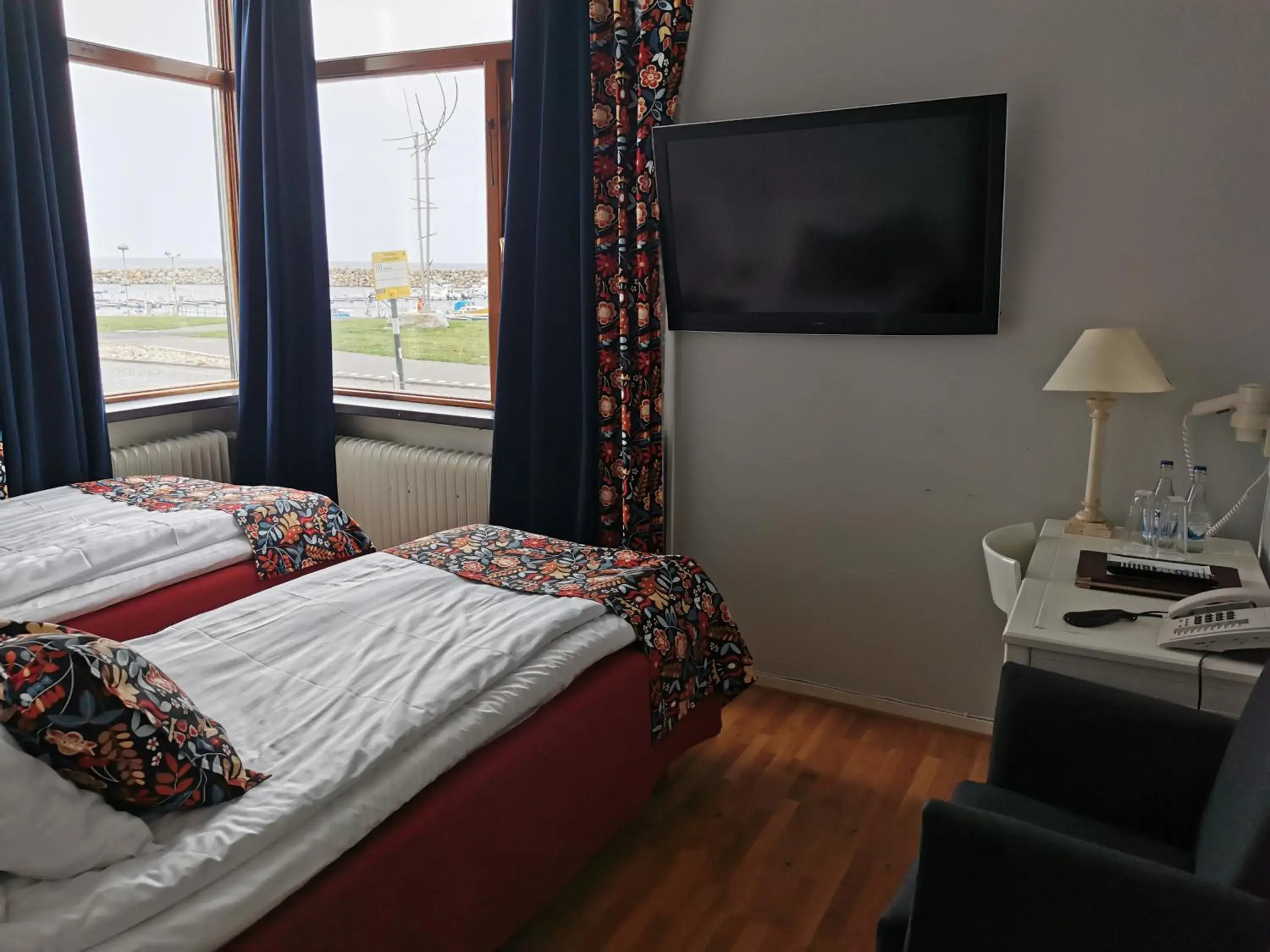 Double Room with Lake View in Hotel Svea, BW Signature Collection Double Room with Lake View in Hotel Svea, BW Signature Collection