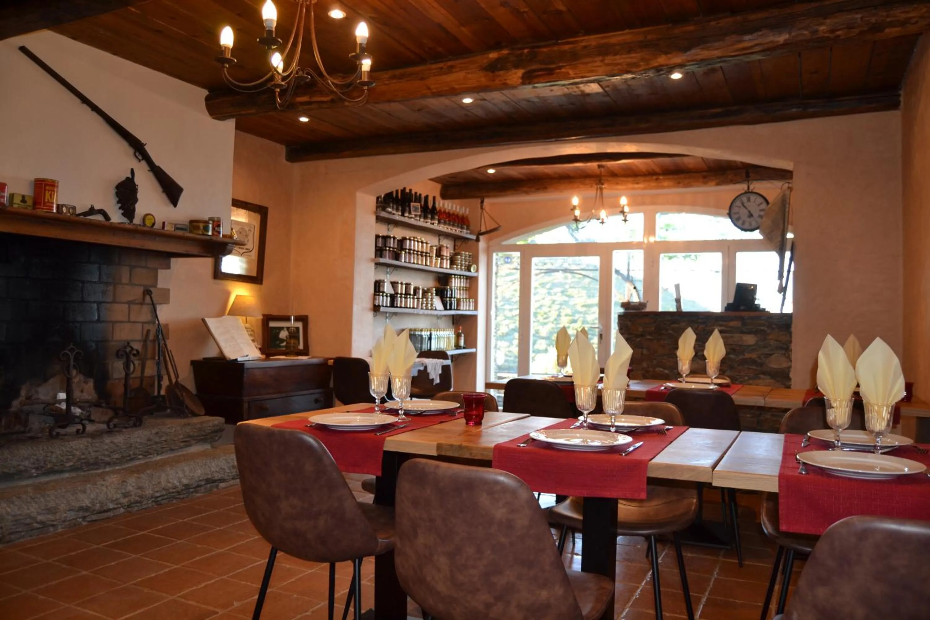Dining area in Casa di Babbo