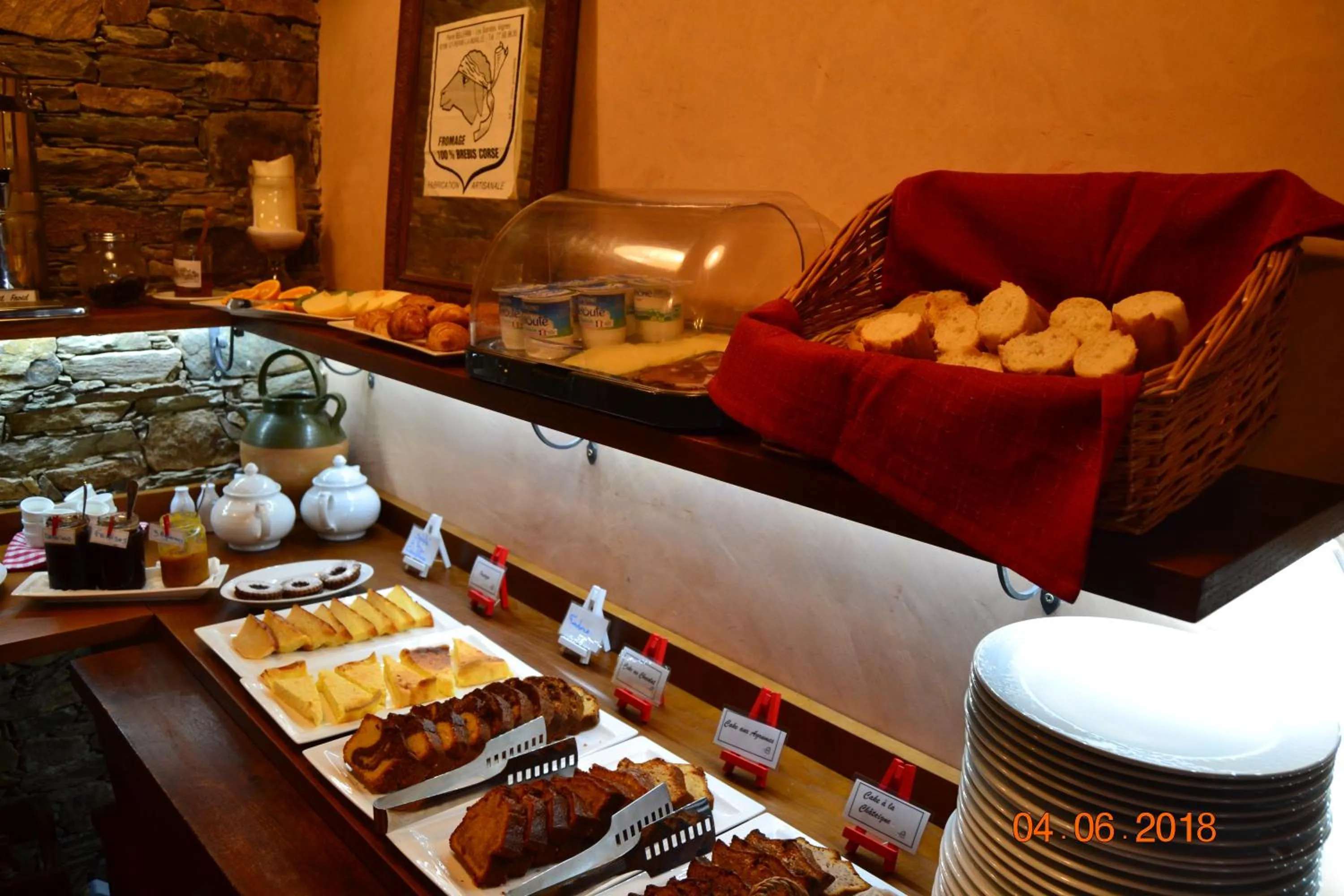 Food and drinks in Casa di Babbo