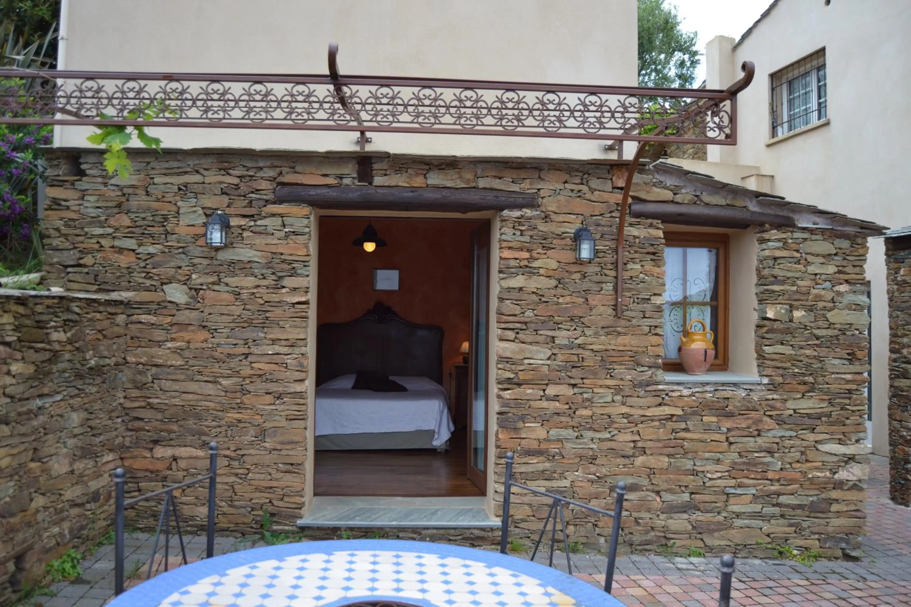 Property building in Casa di Babbo