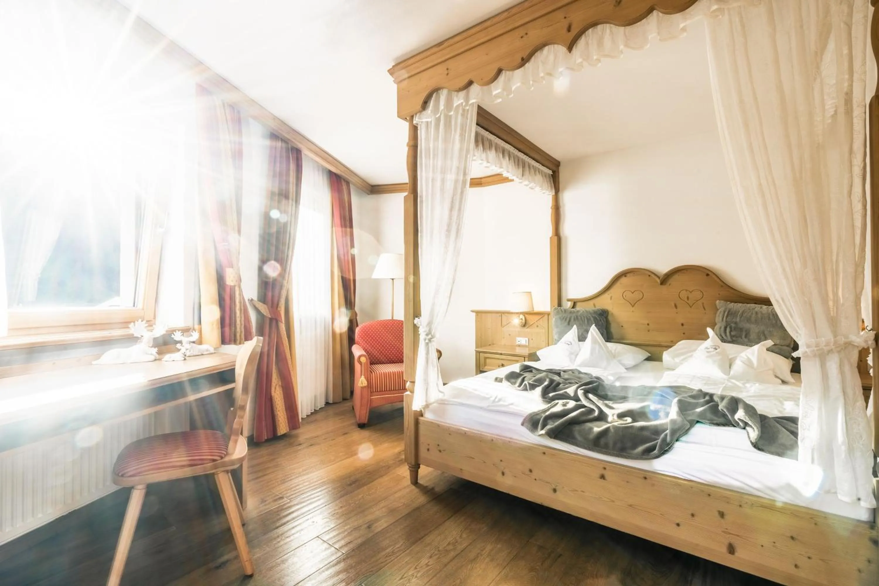 Photo of the whole room, Bed in Hotel Sun Valley