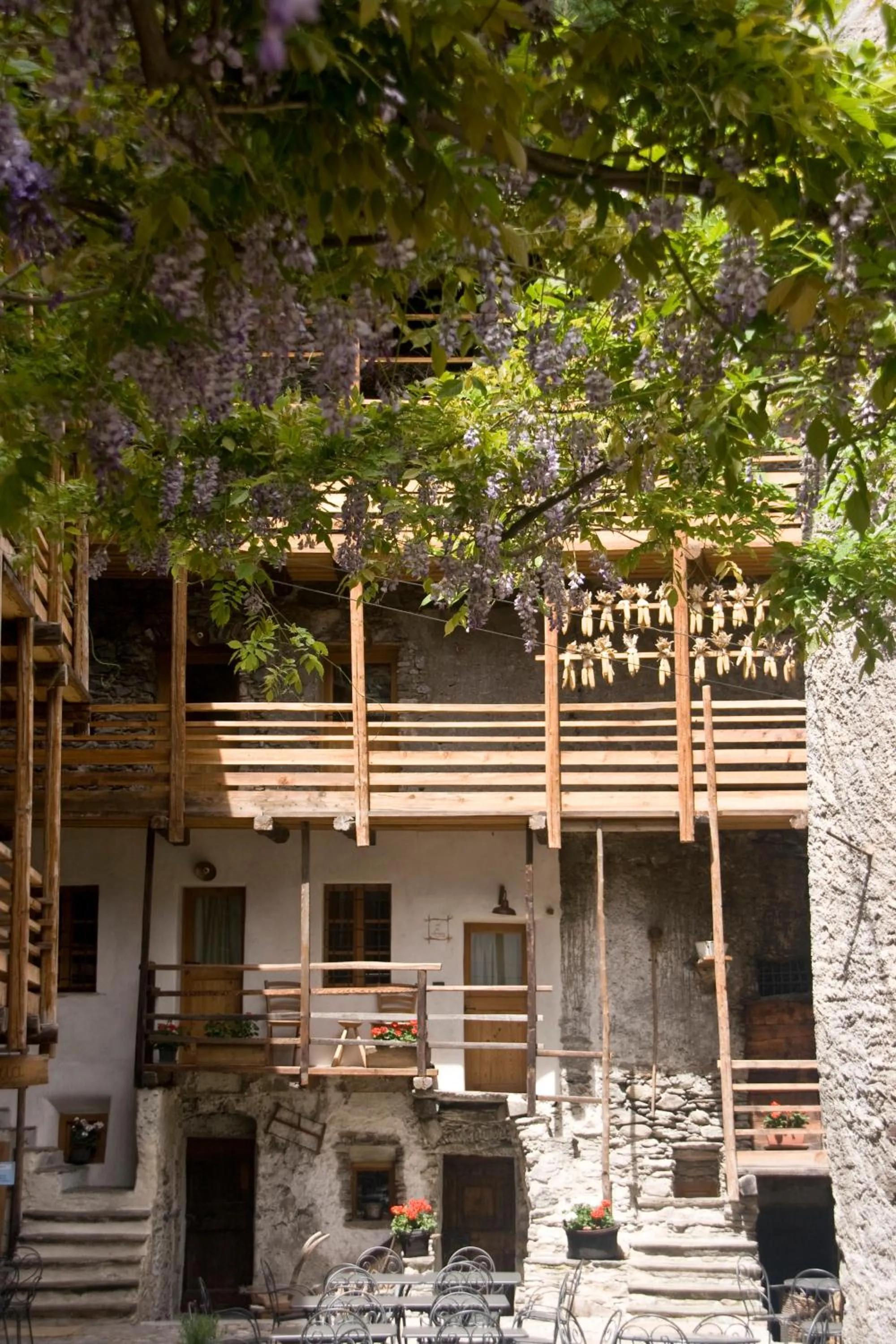 Facade/entrance in Contrada Beltramelli