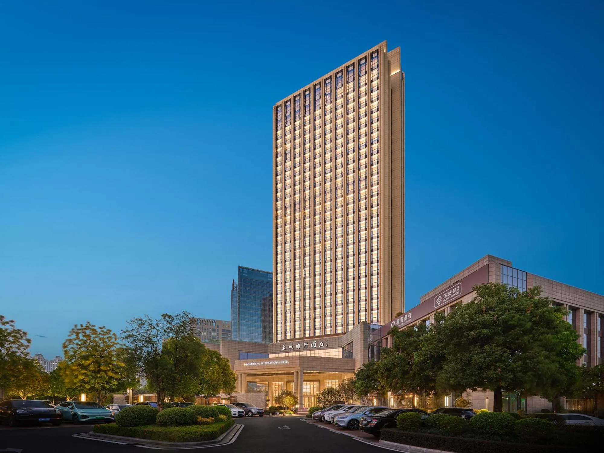 Property building in Dongguan DongCheng International Hotel