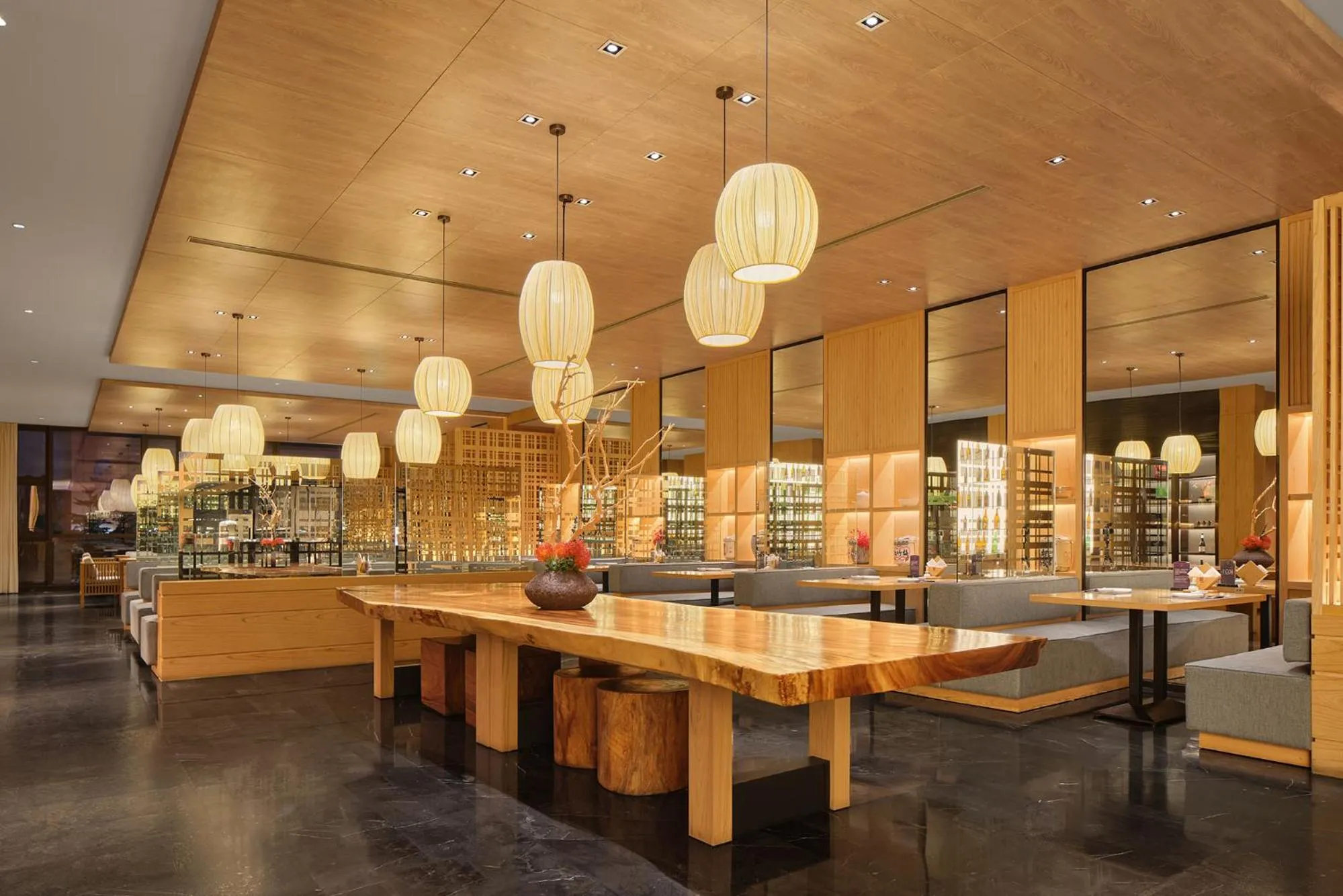 Restaurant/places to eat in Dongguan DongCheng International Hotel