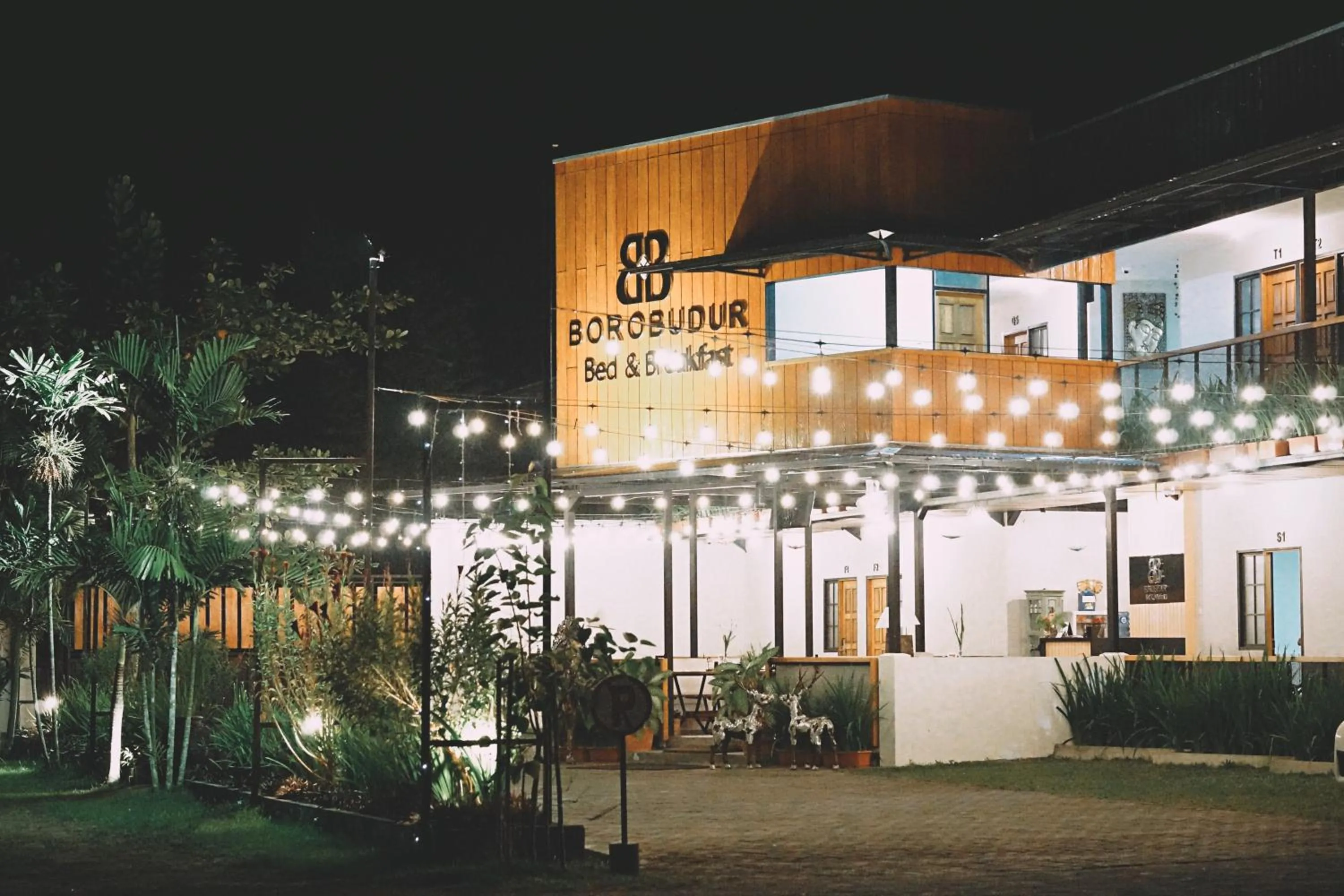 Borobudur Bed & Breakfast