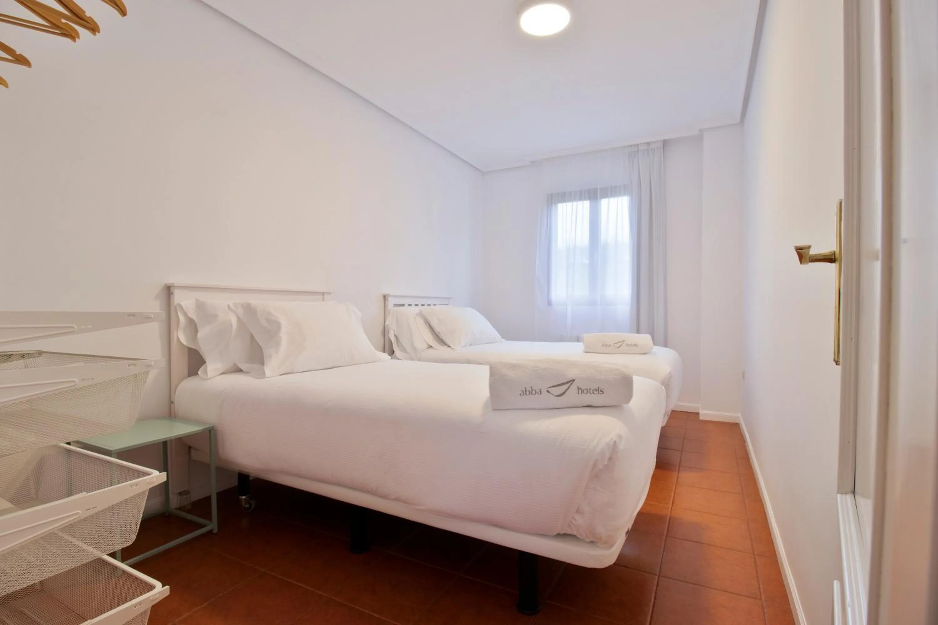 Bedroom, Bed in Abba Comillas Apartments
