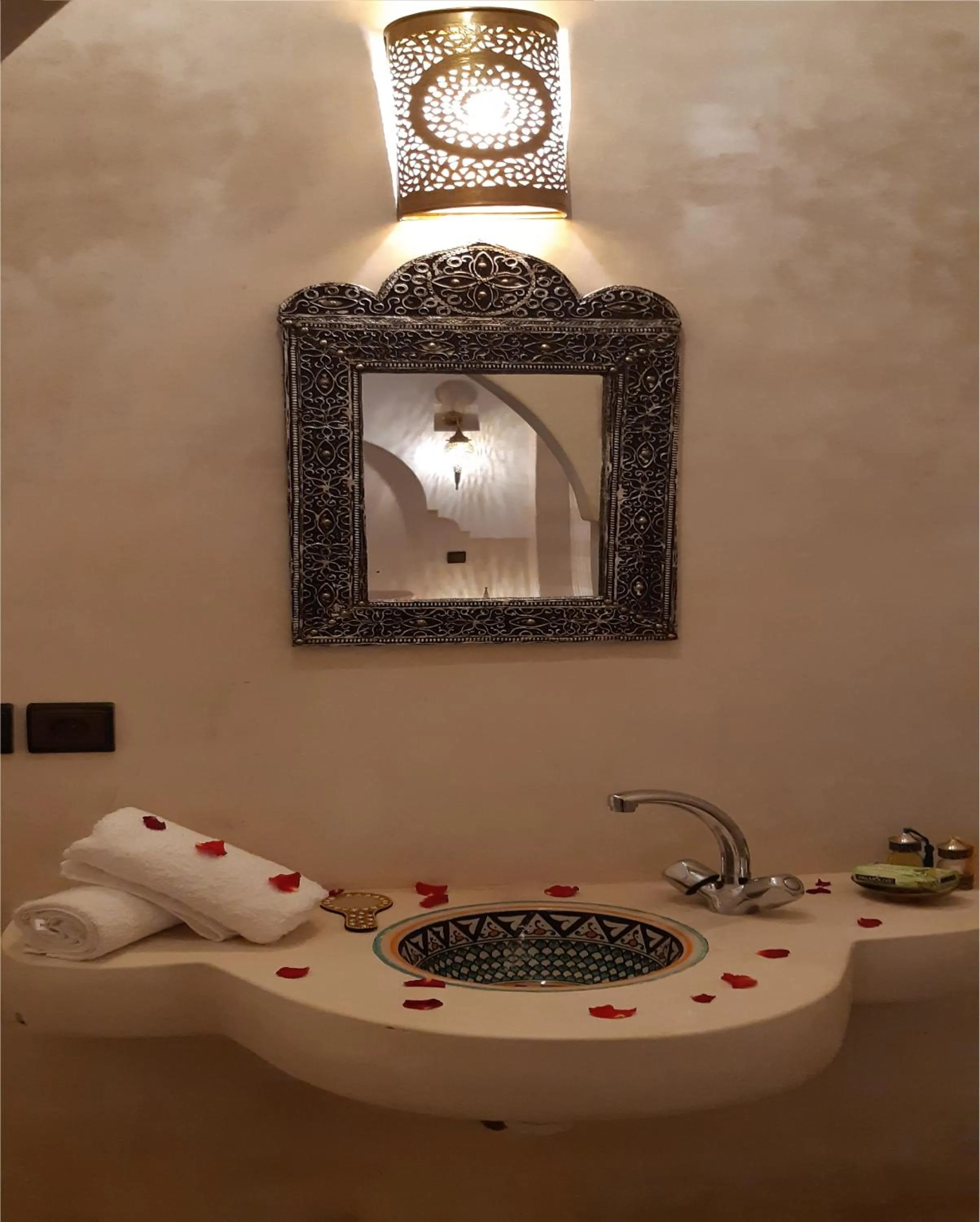 Bathroom in Riad Simon