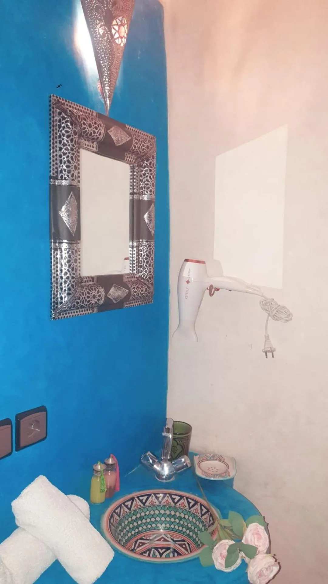 Bathroom in Riad Simon