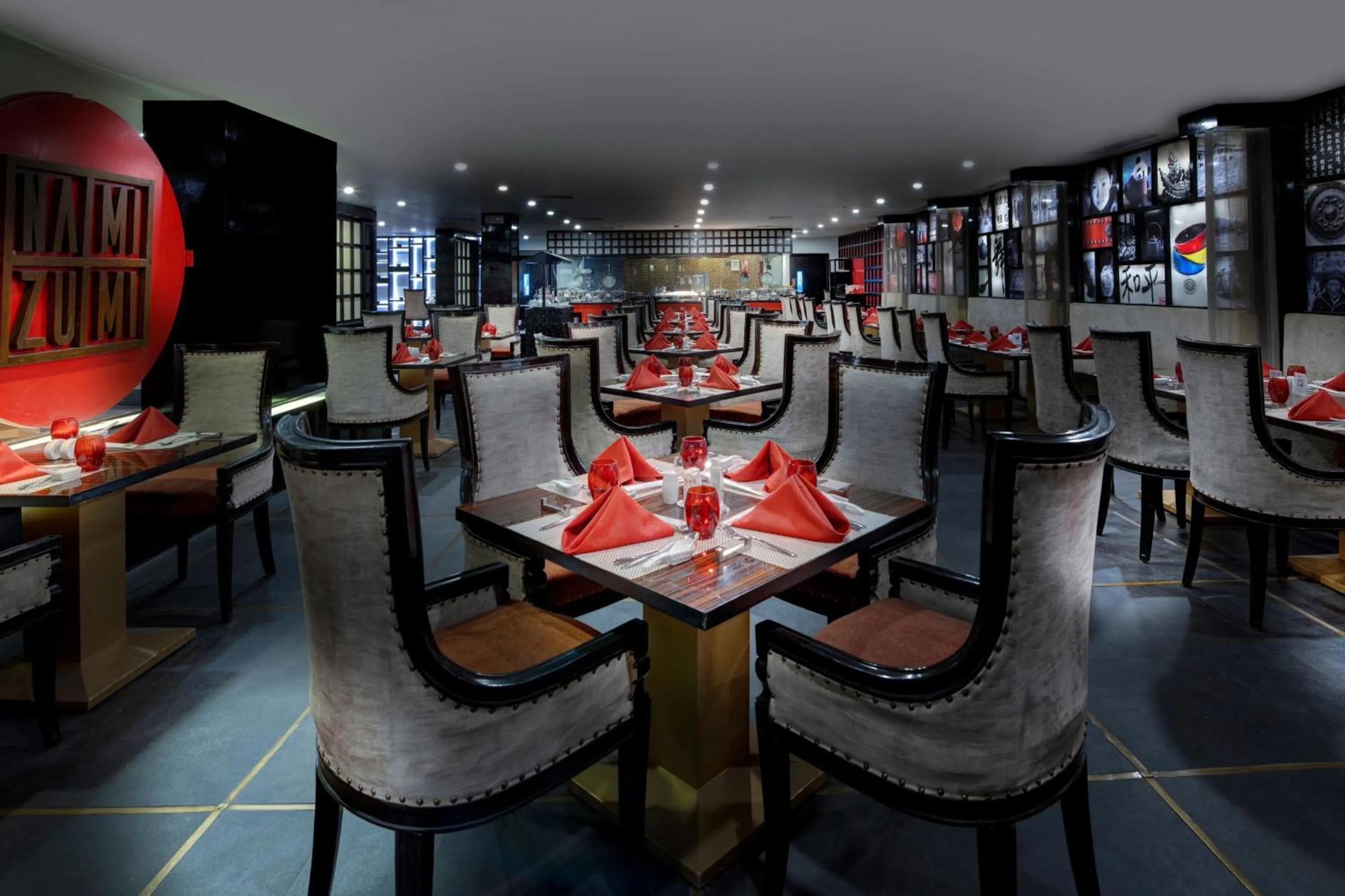 Restaurant/places to eat in Karachi Marriott Hotel