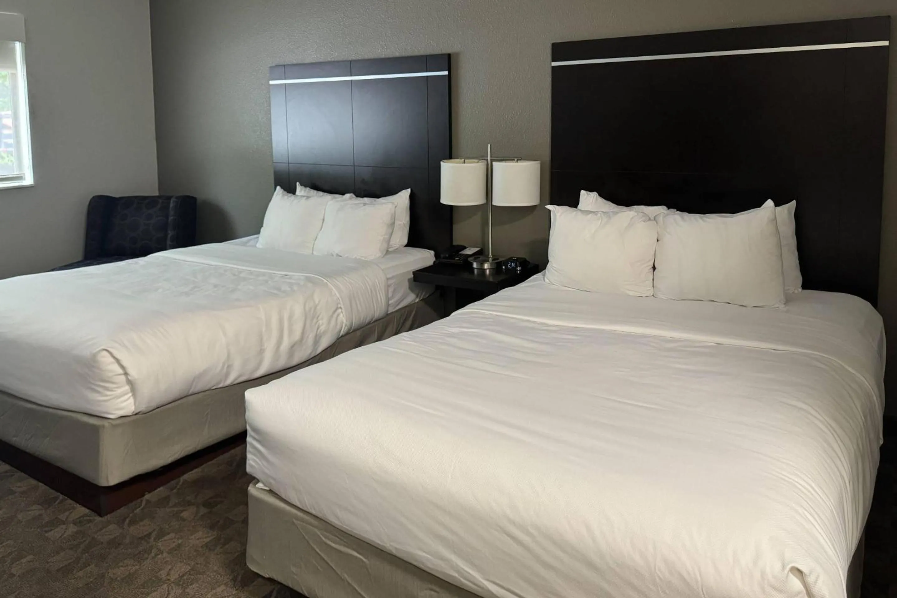 Bedroom, Bed in Comfort Inn Huntington near University area