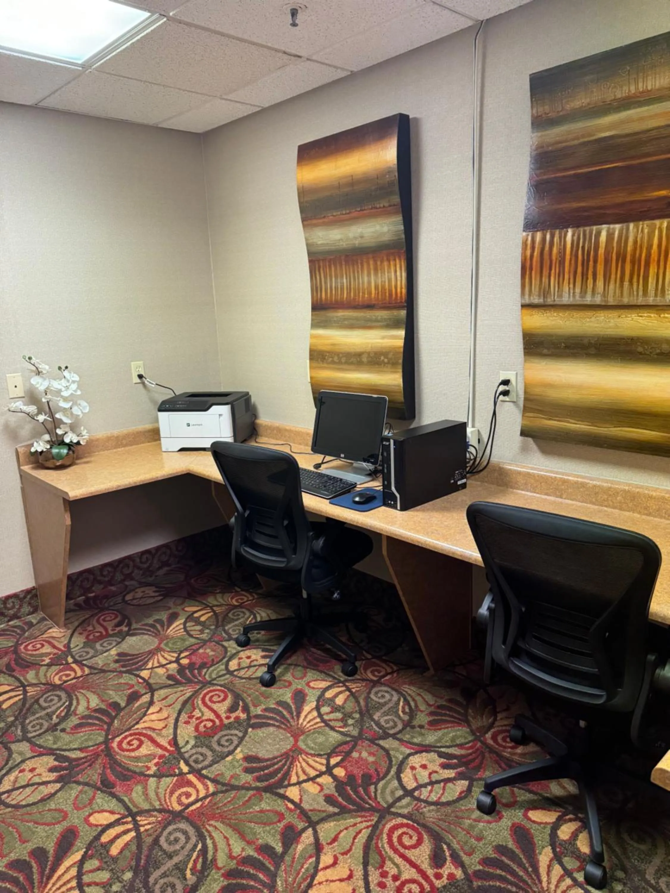 Business facilities in Comfort Inn Huntington near University area