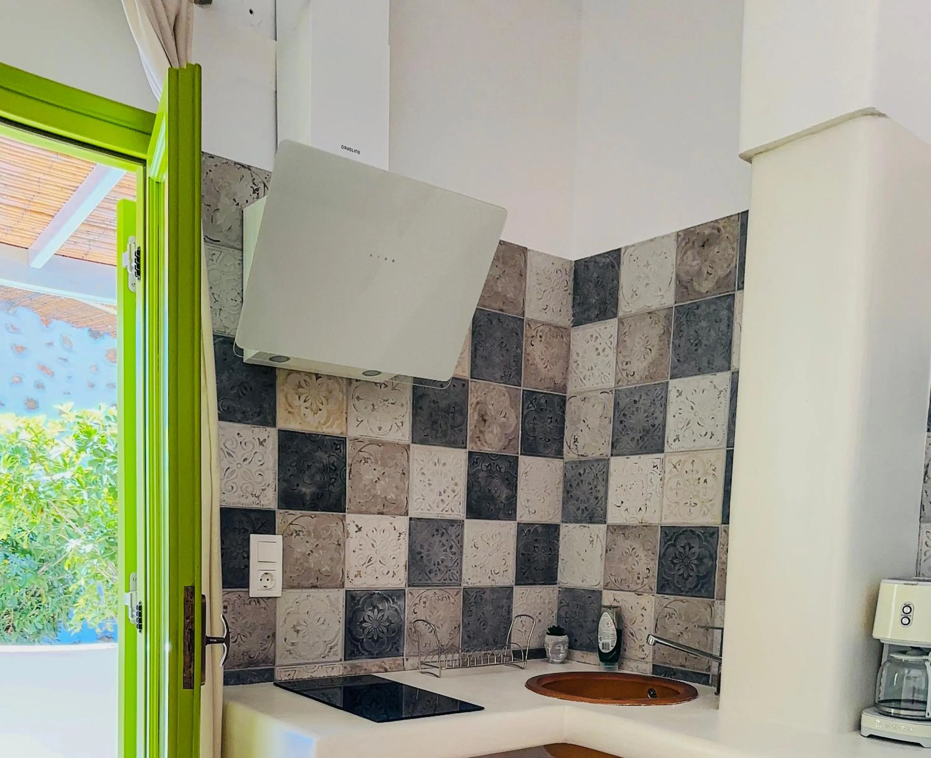 Kitchen or kitchenette in Gerani Studios