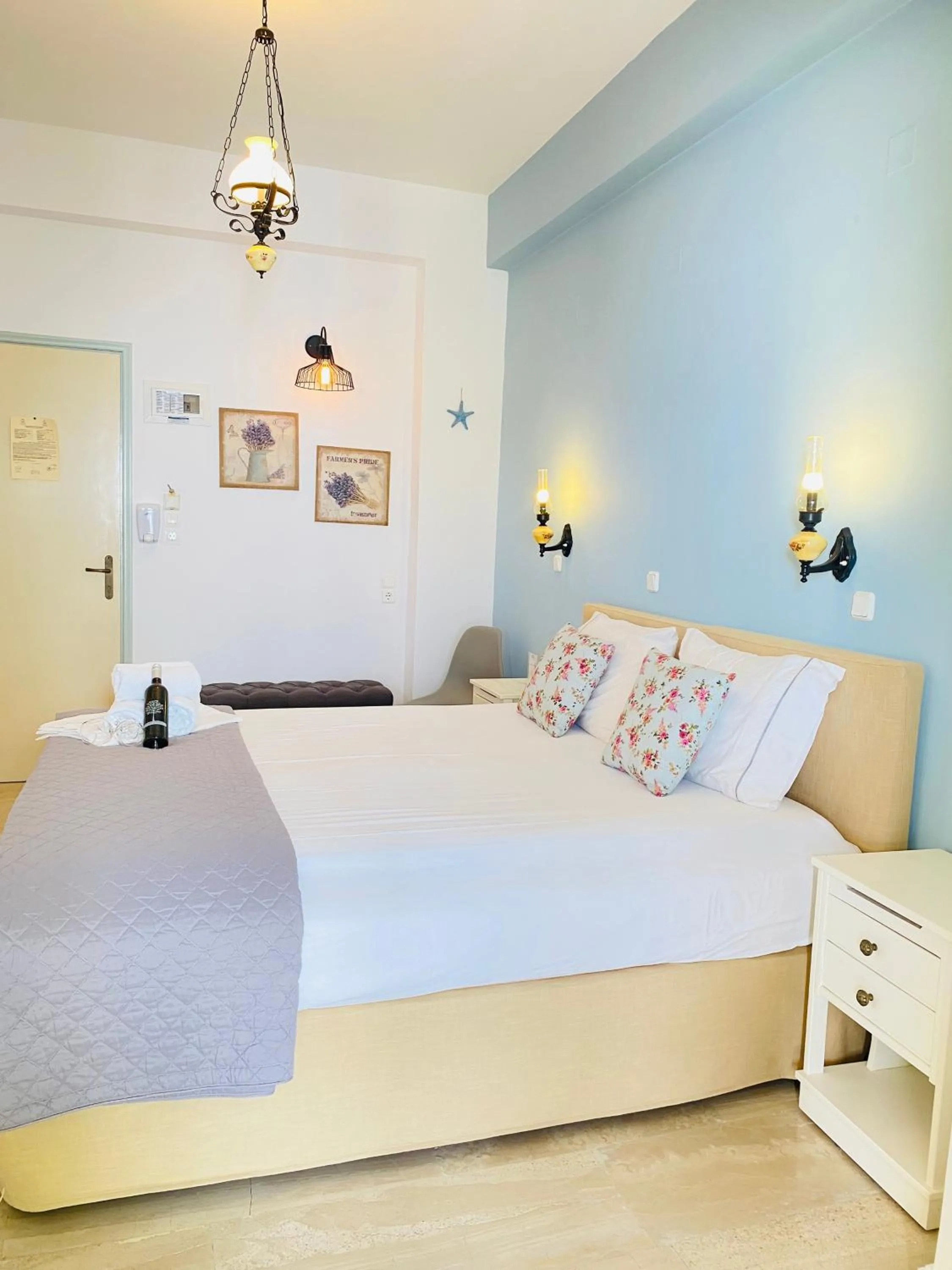 Bed in Gerani Studios