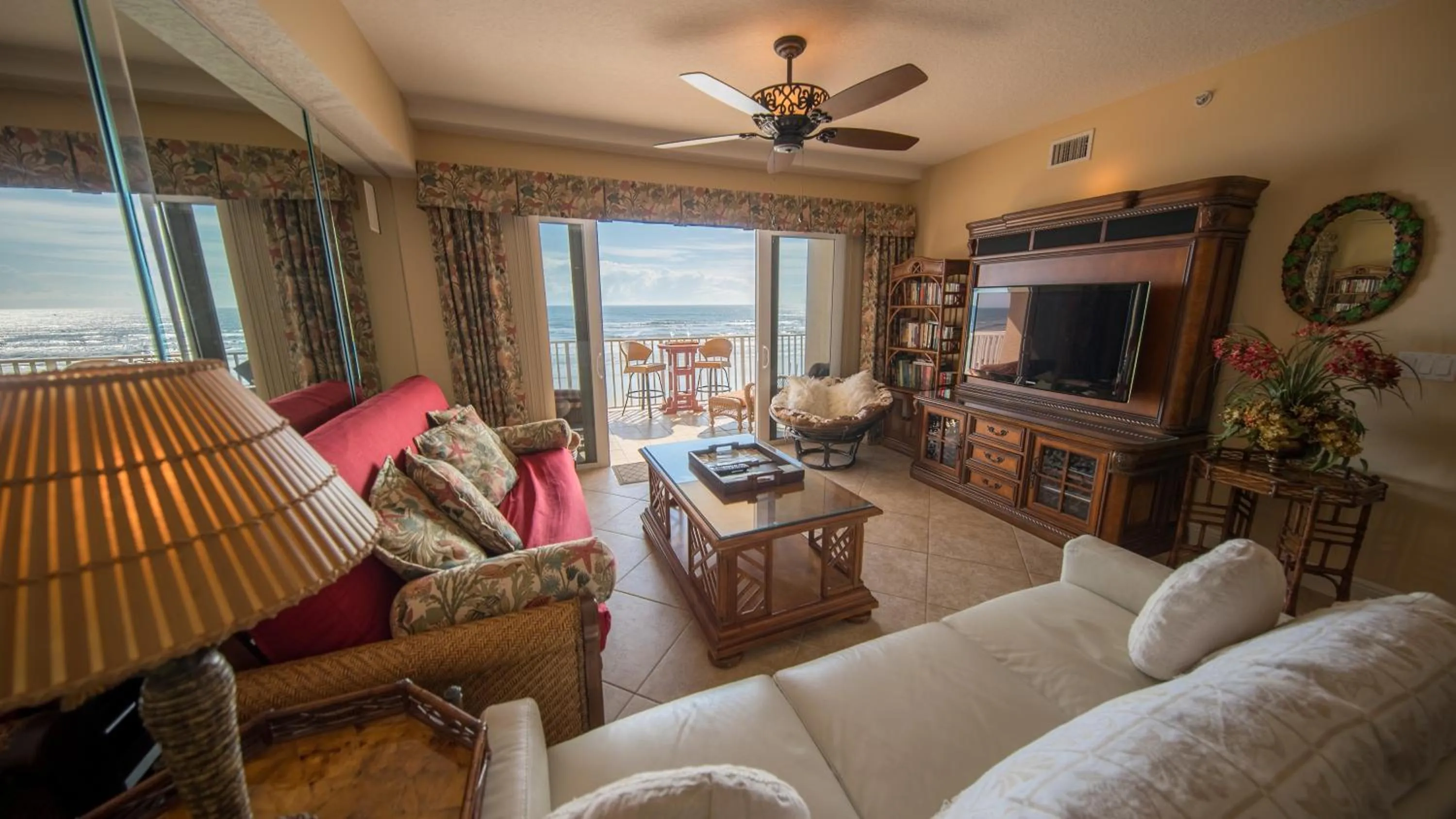 Living room in Family Friendly - Direct Oceanfront Sanibel 303