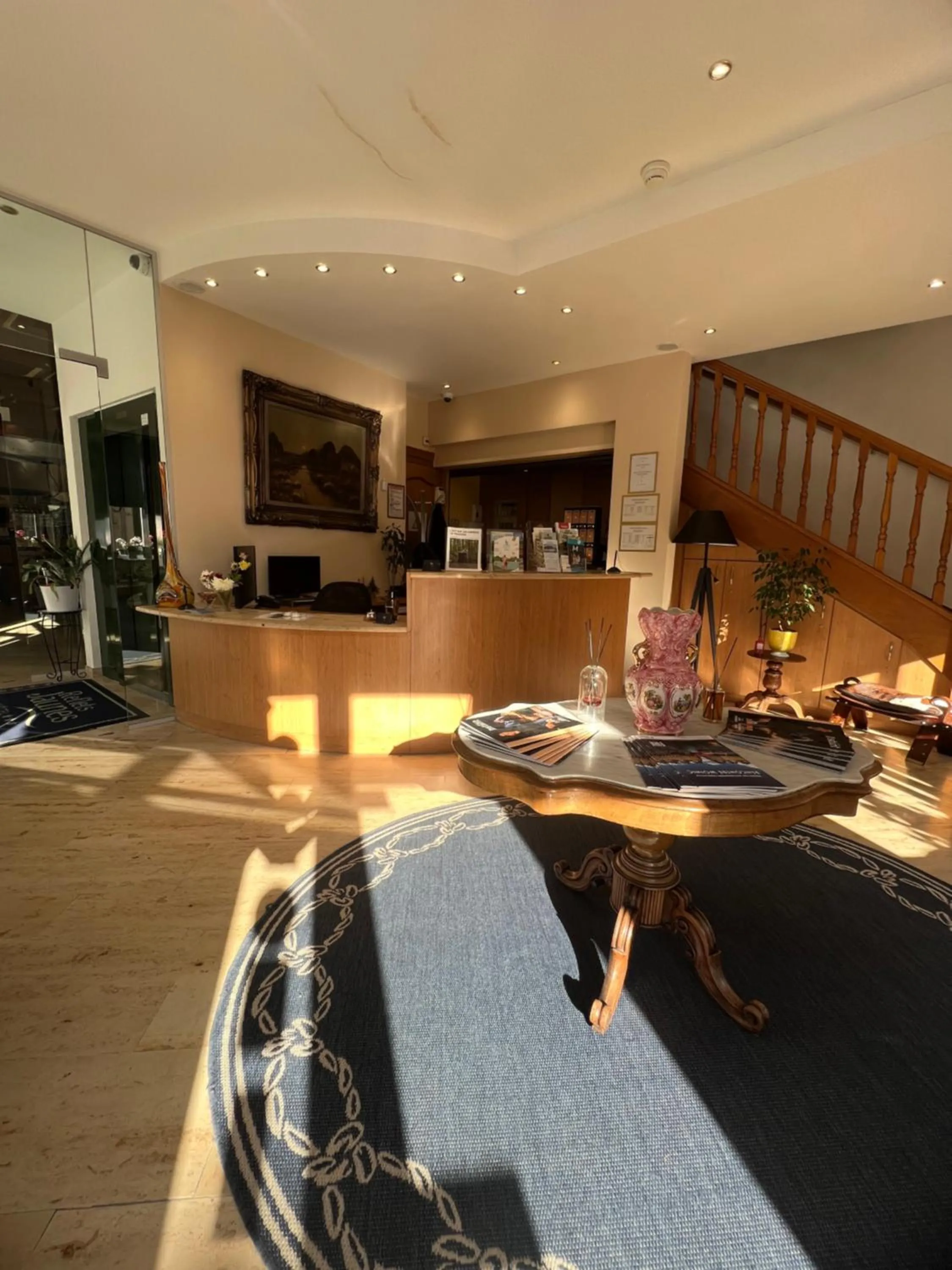 Lobby or reception in Les Reflets Jaunes