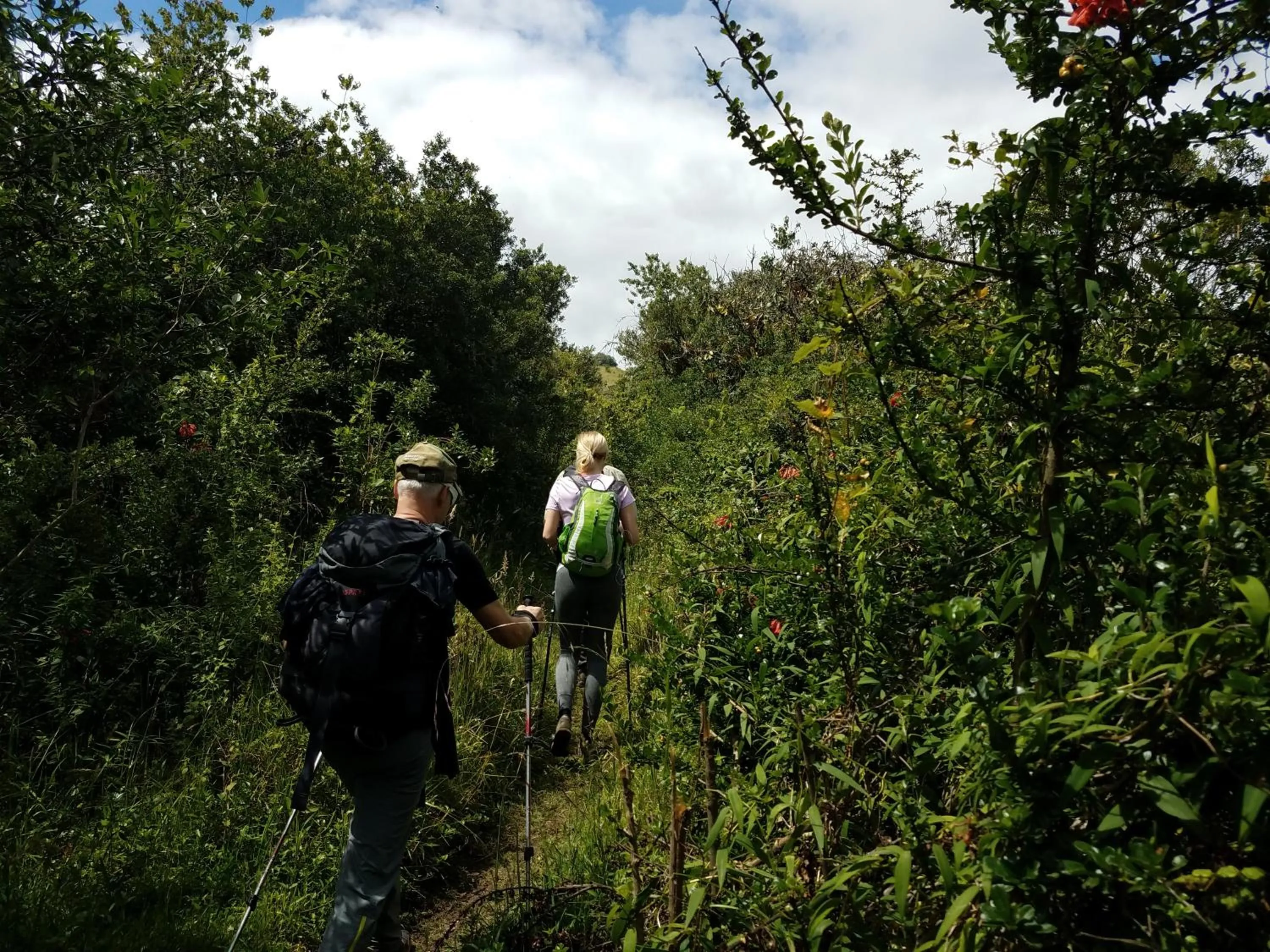 Hiking in Ilatoa Lodge