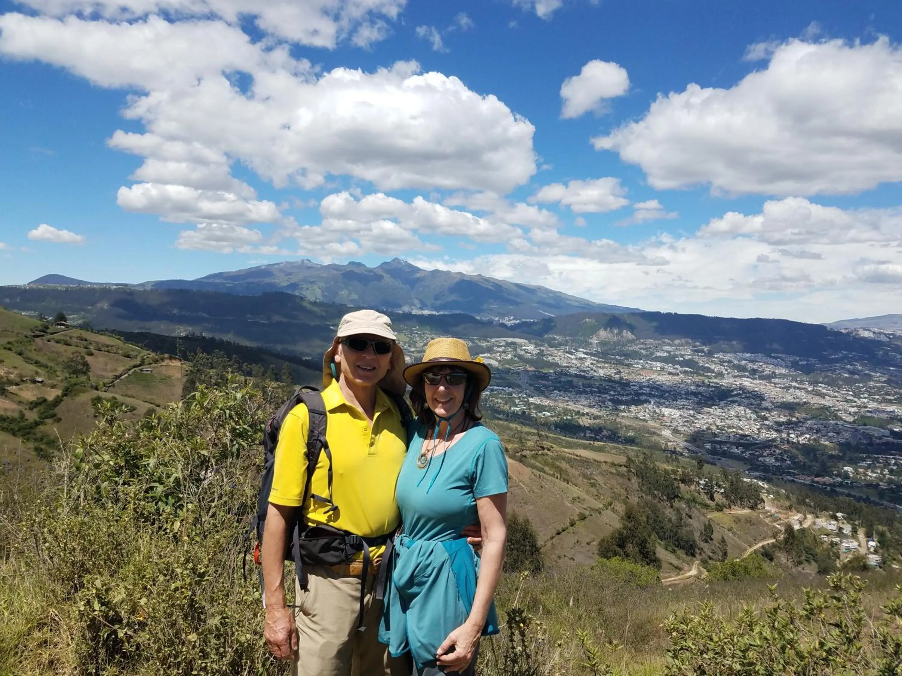 Hiking in Ilatoa Lodge