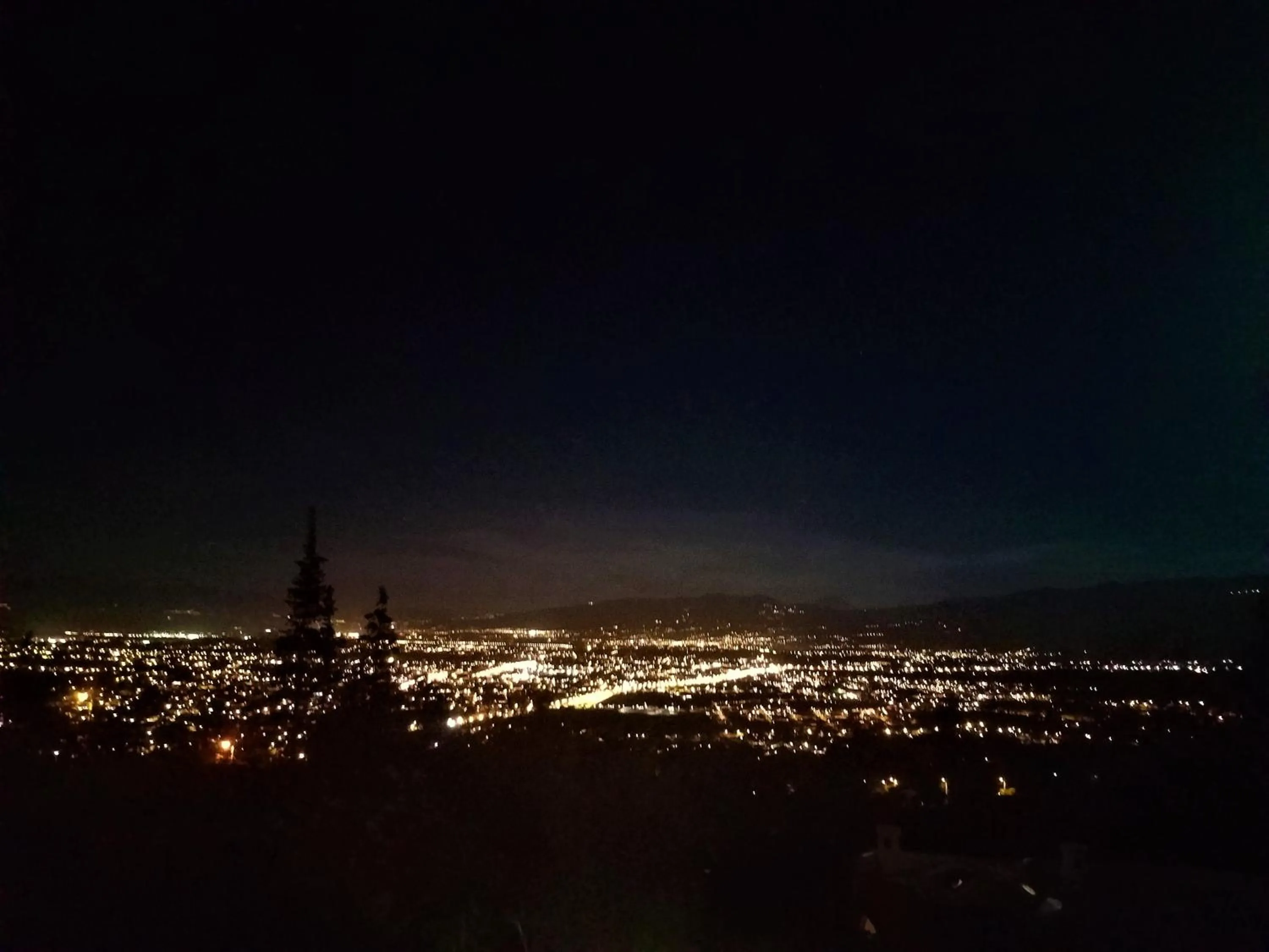 Night in Ilatoa Lodge