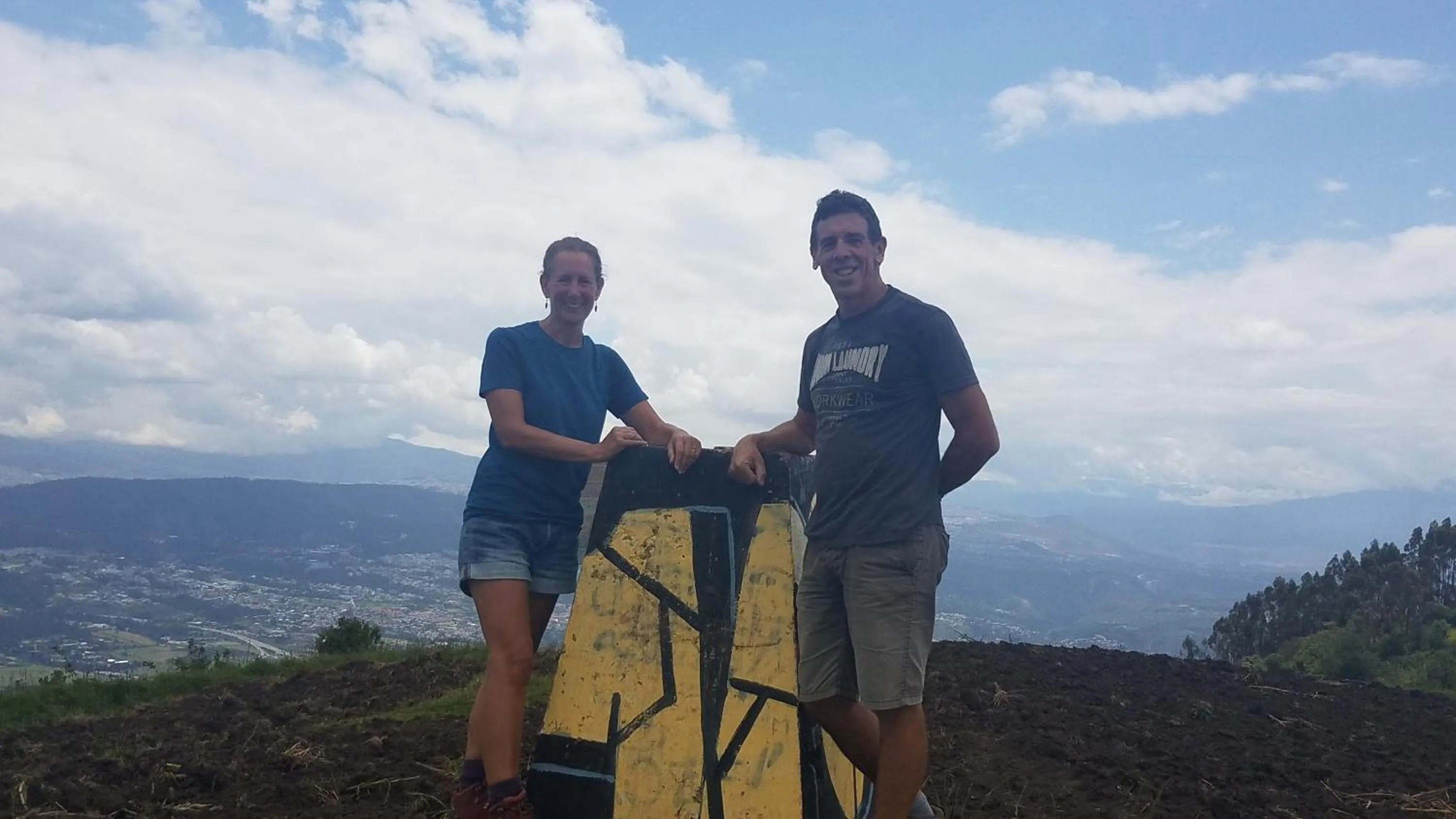 People in Ilatoa Lodge