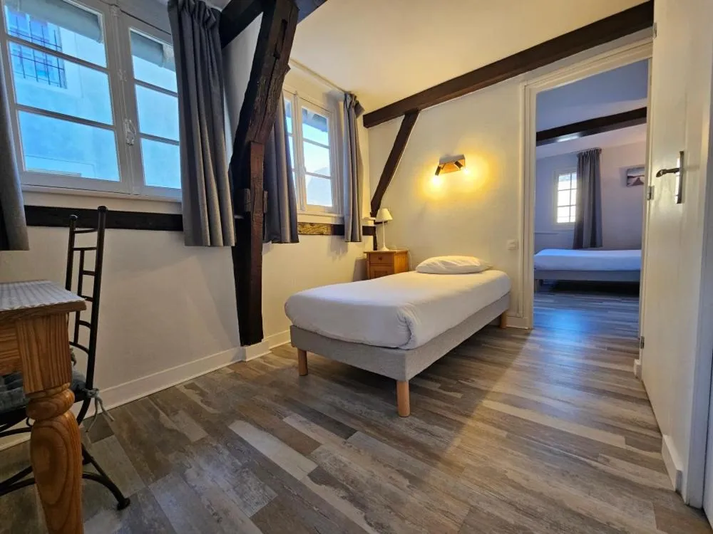 Bed in Hôtel François d'O