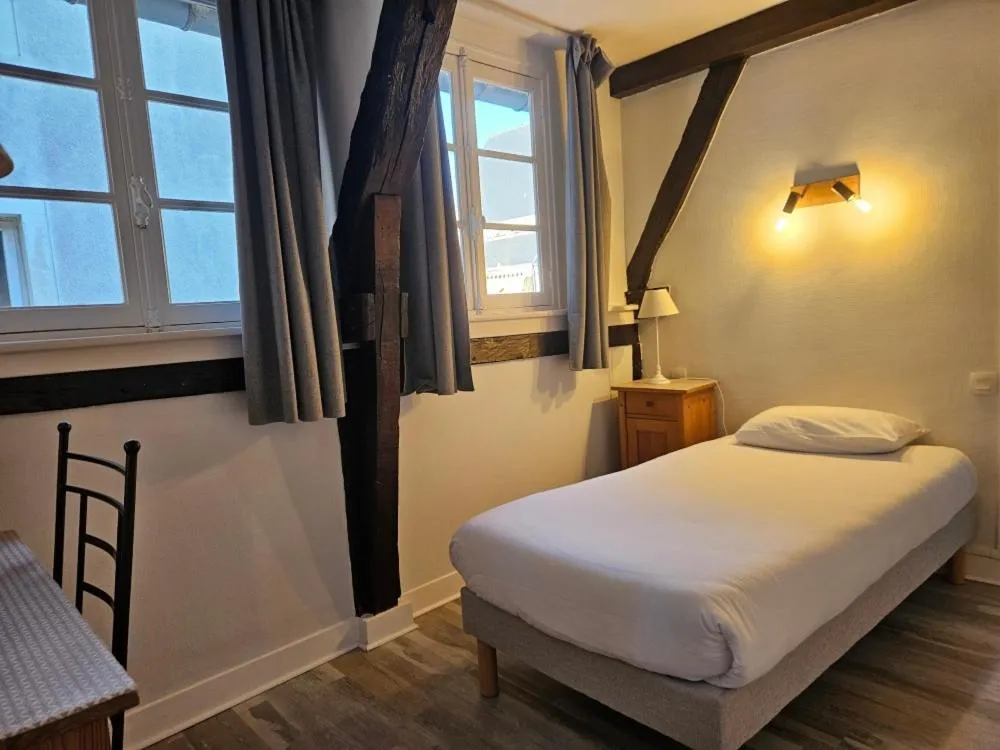 Bed in Hôtel François d'O