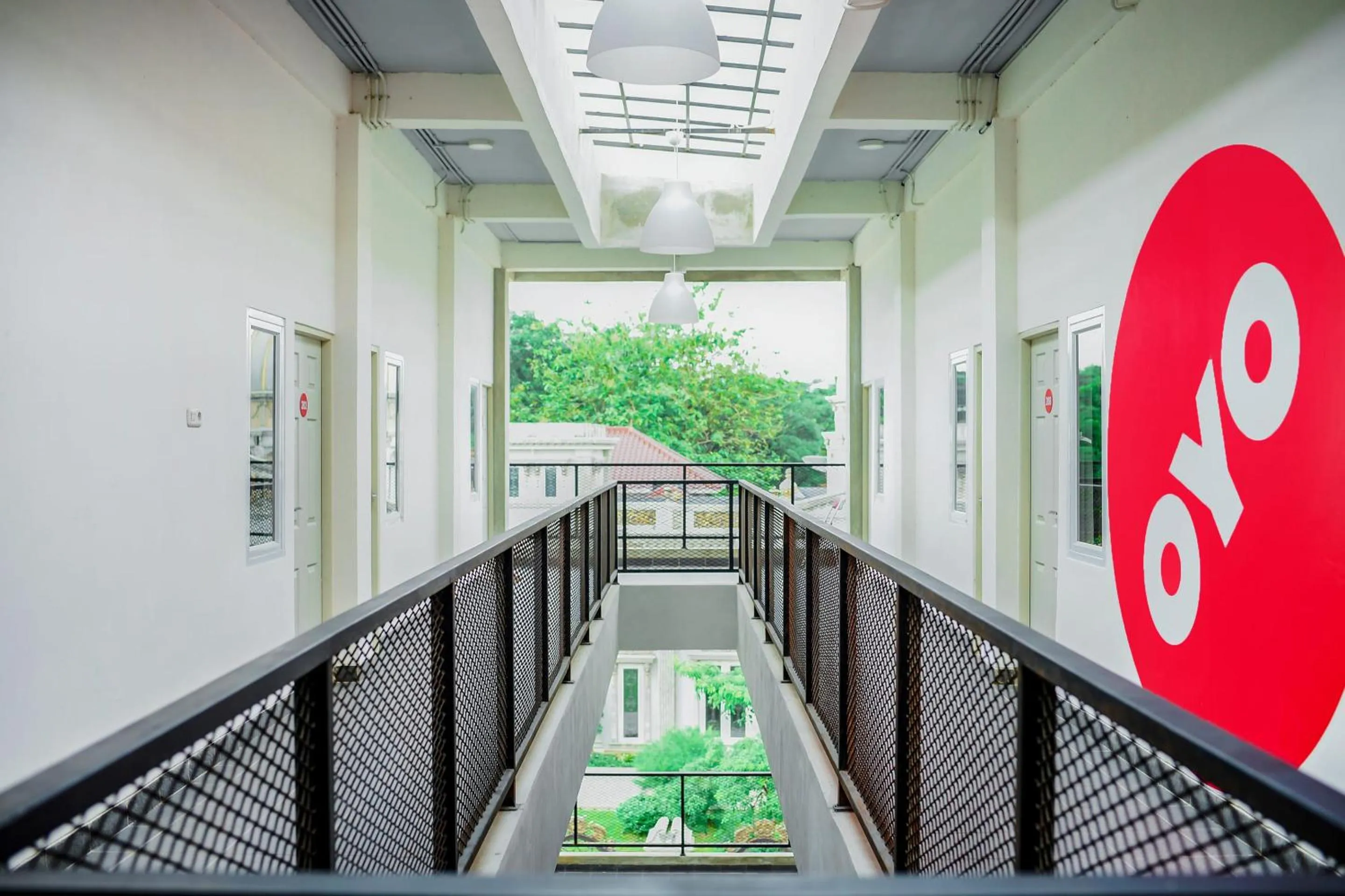 Lobby or reception in OYO 183 The Pipe House