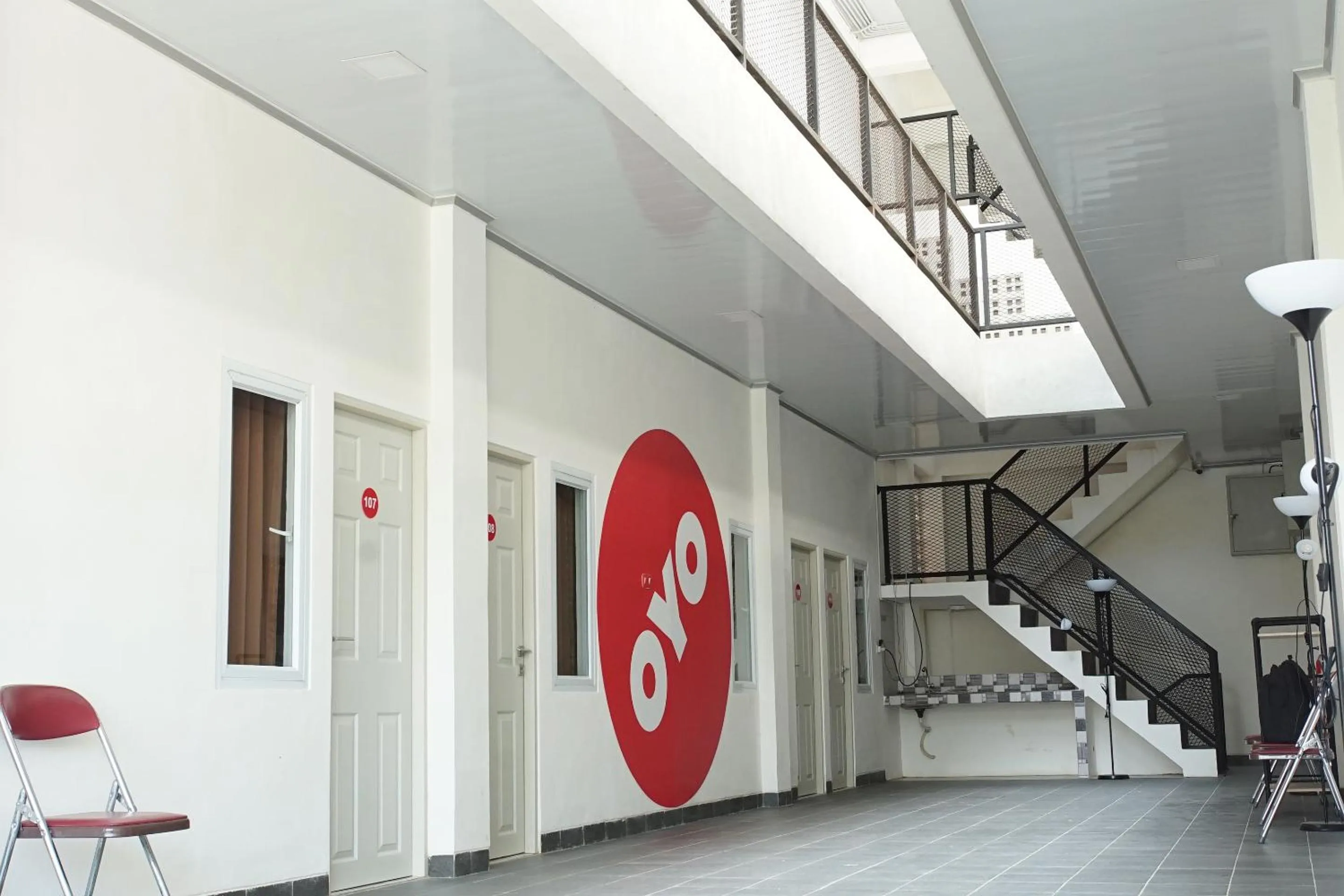 Area and facilities in OYO 183 The Pipe House