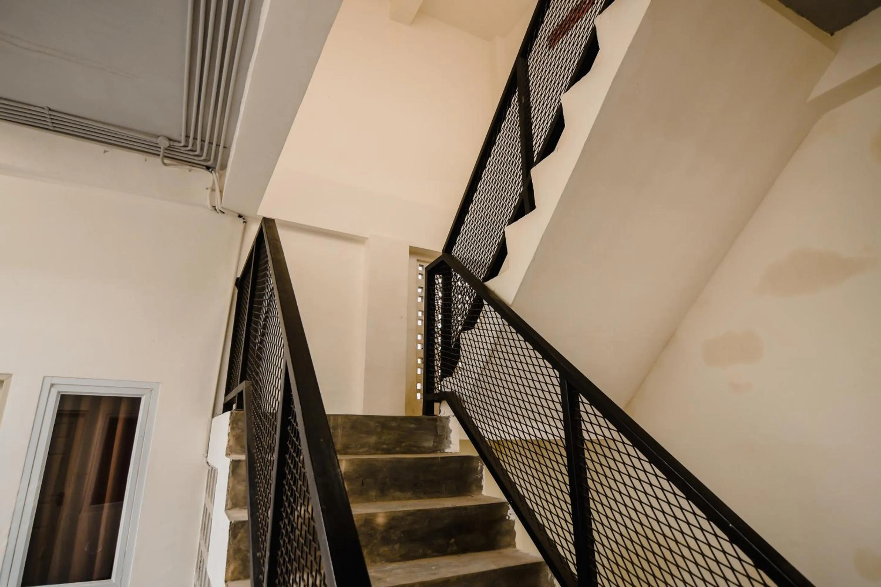 Floor plan in OYO 183 The Pipe House