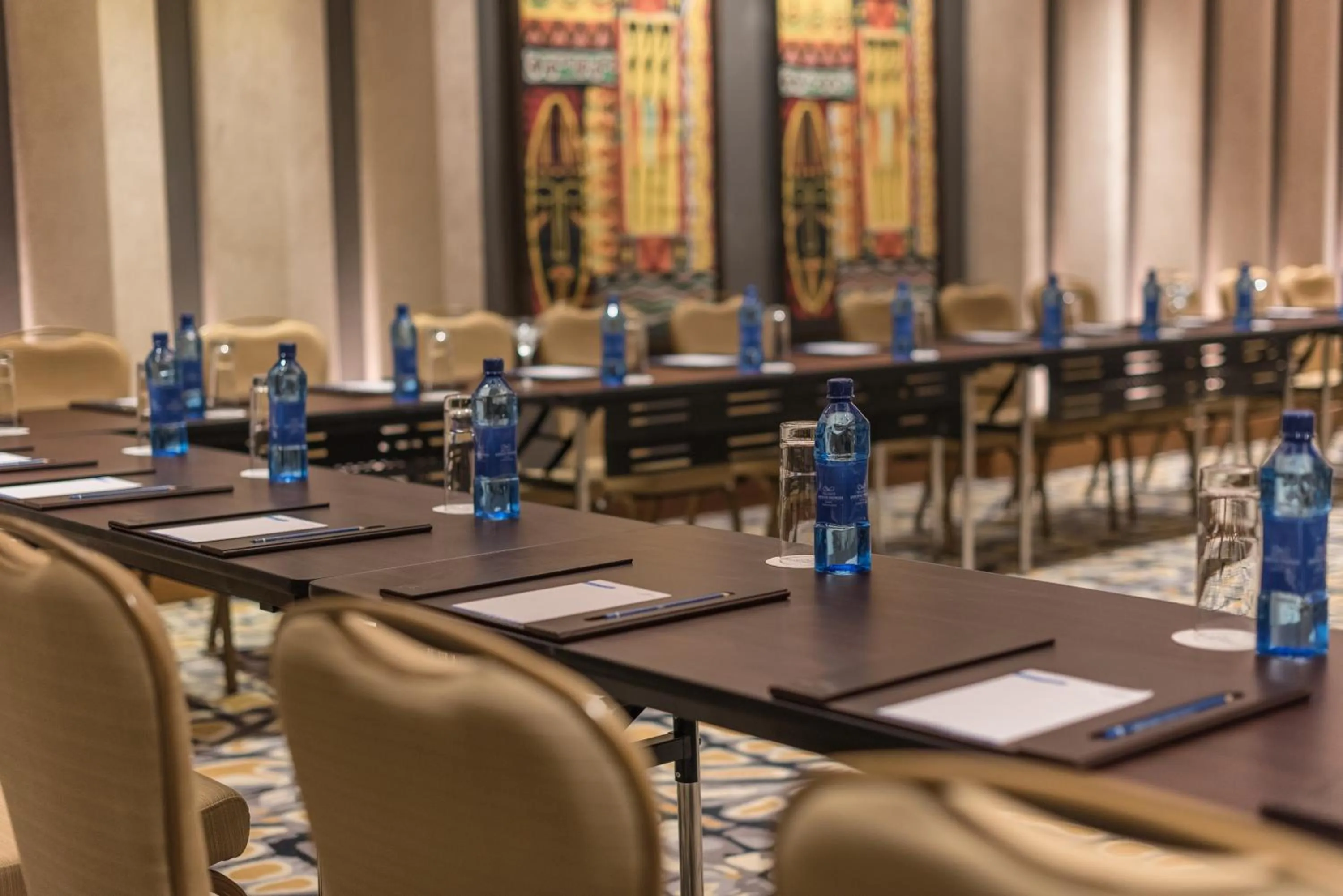 Meeting/conference room in Neelkanth Sarovar Premiere