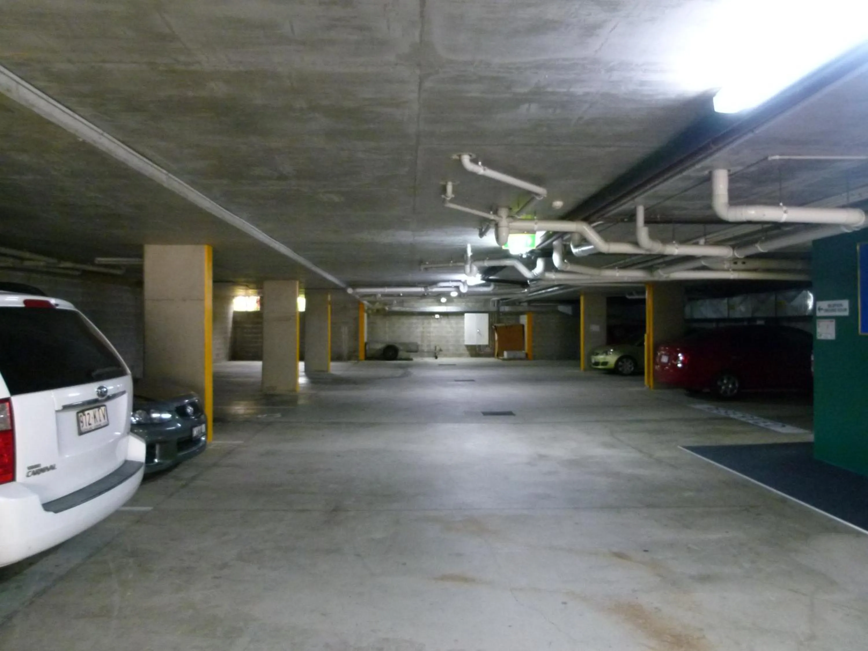 Parking in Madison Ocean Breeze Apartments